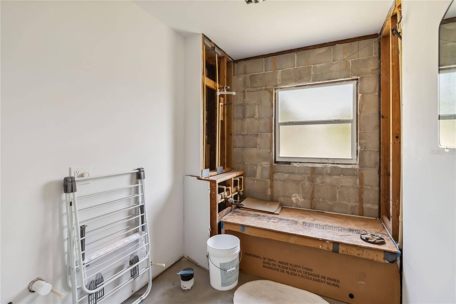 Image 27 of 40 For 4012 Shorecrest Drive