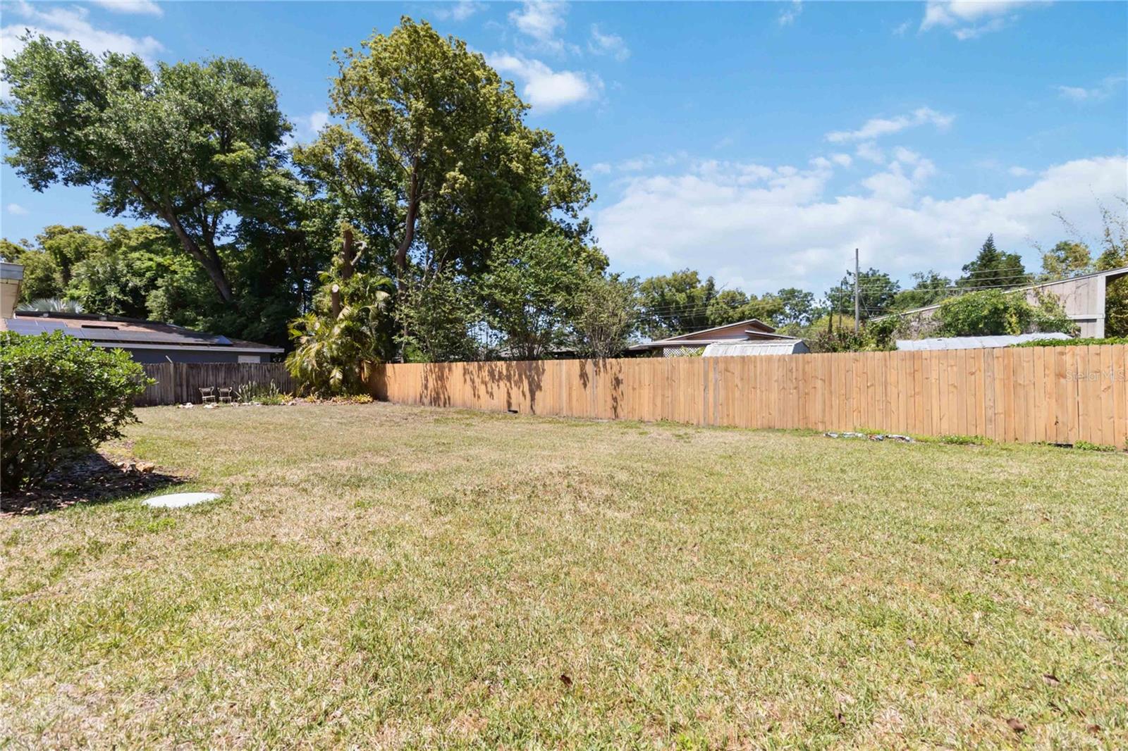 Image 37 of 40 For 4012 Shorecrest Drive