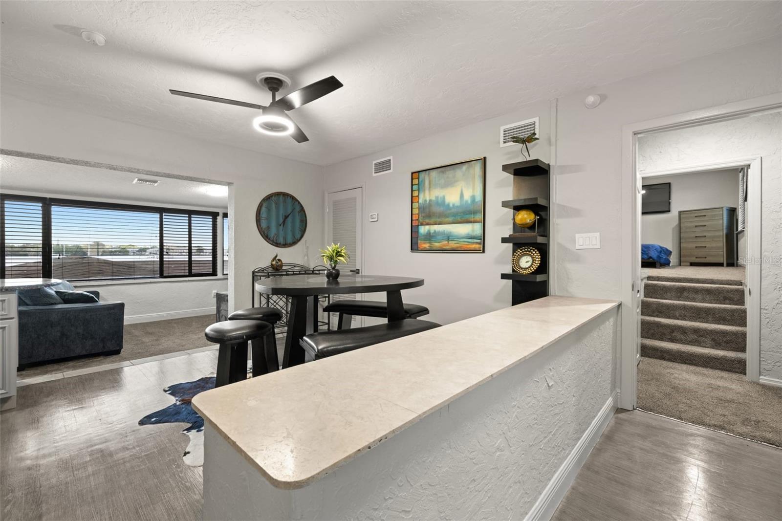 Image 35 of 46 For 2785 Bayside Drive S
