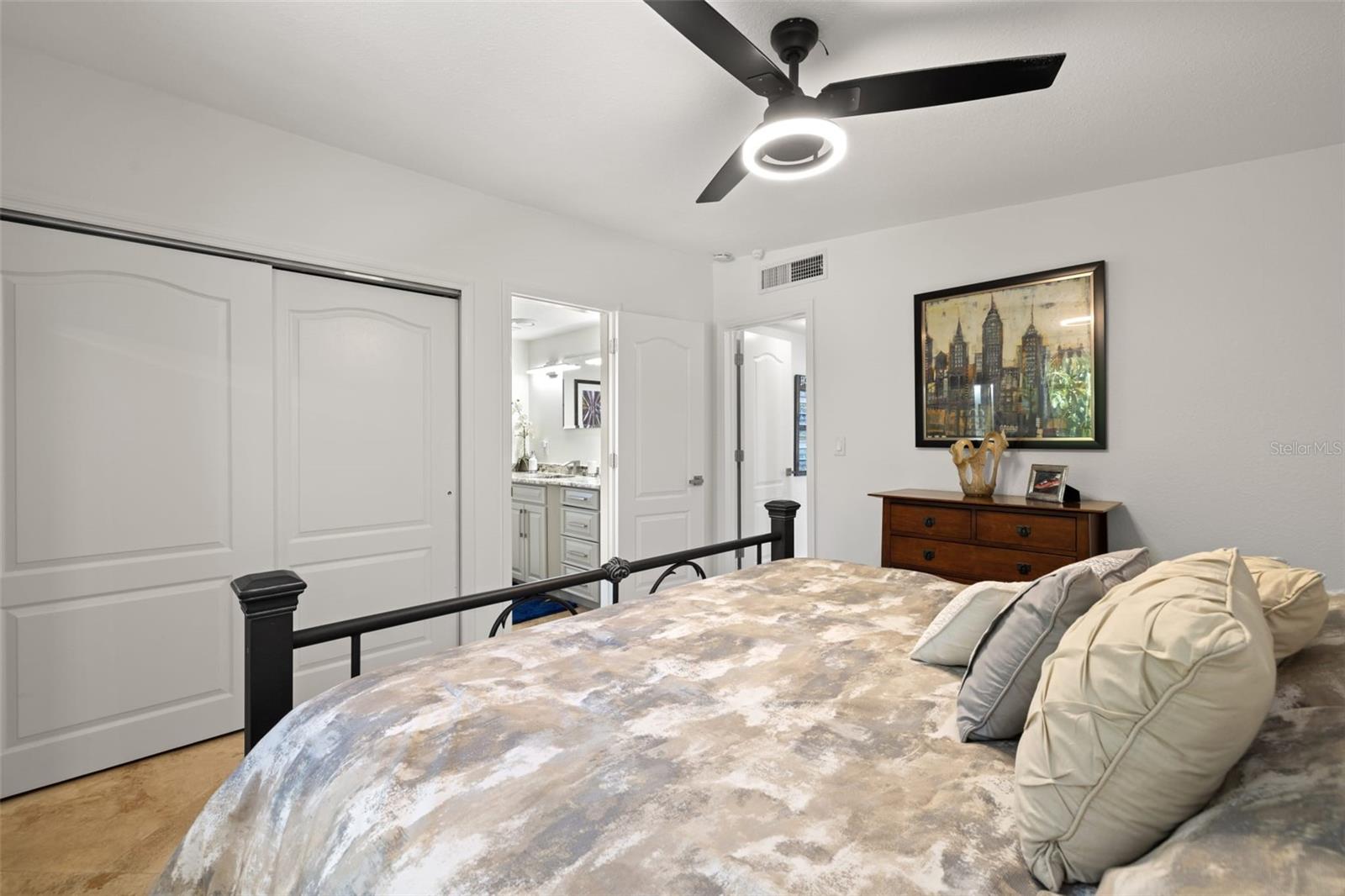 Image 41 of 46 For 2785 Bayside Drive S