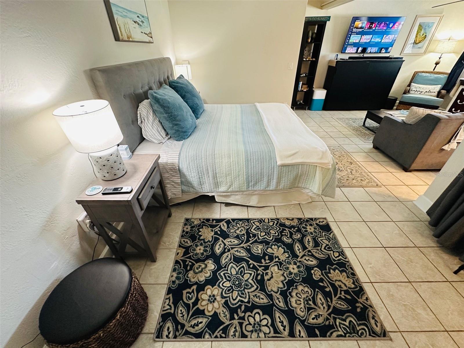 Listing photo id 30 for 709 Gulf Way 28