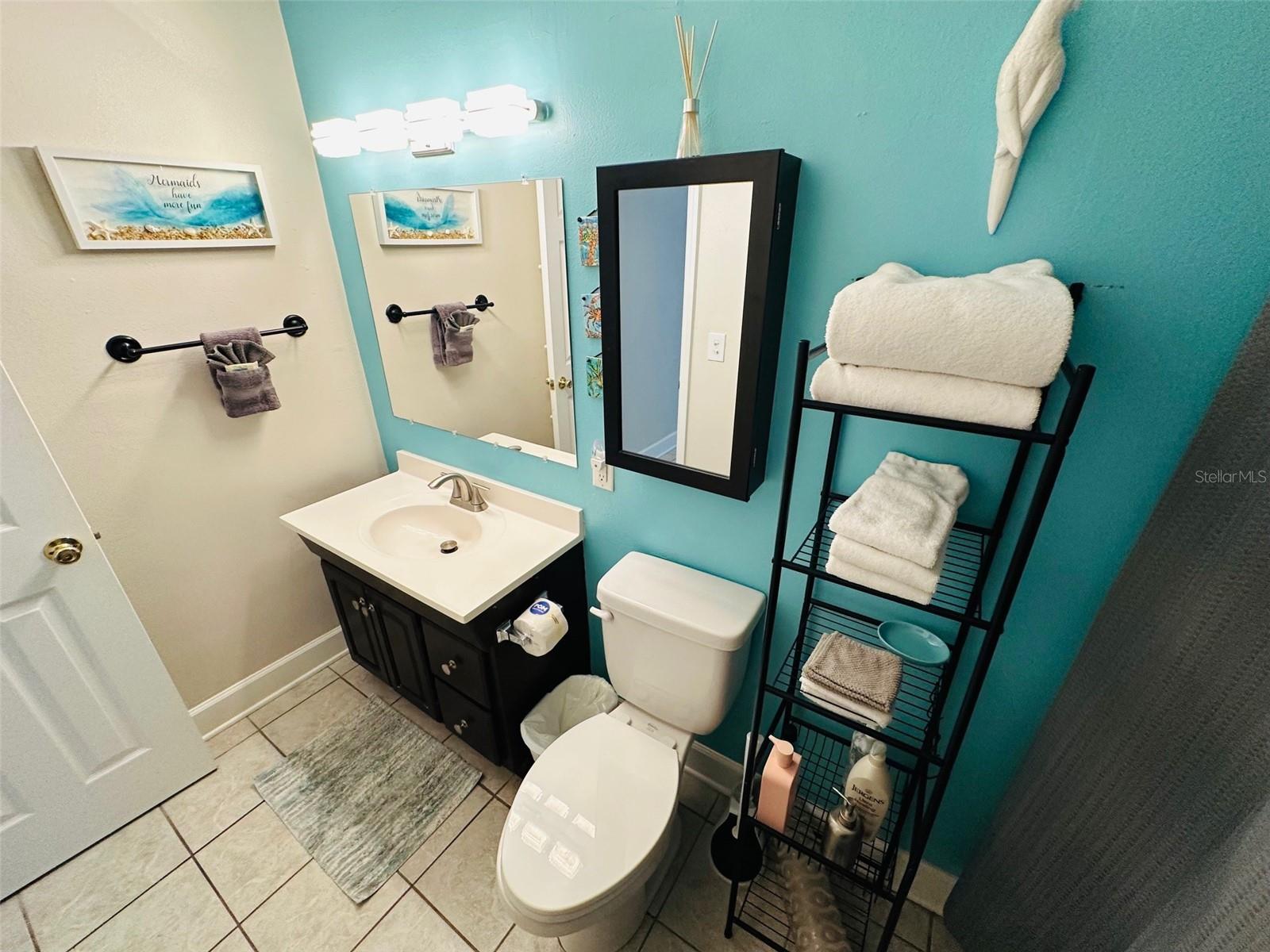 Listing photo id 38 for 709 Gulf Way 28