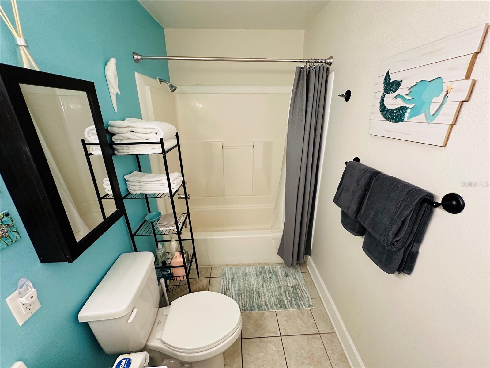 Listing photo id 40 for 709 Gulf Way 28