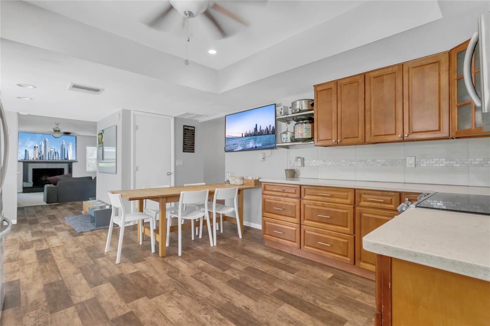 Image 12 of 45 For 16528 Oley Ridge Court