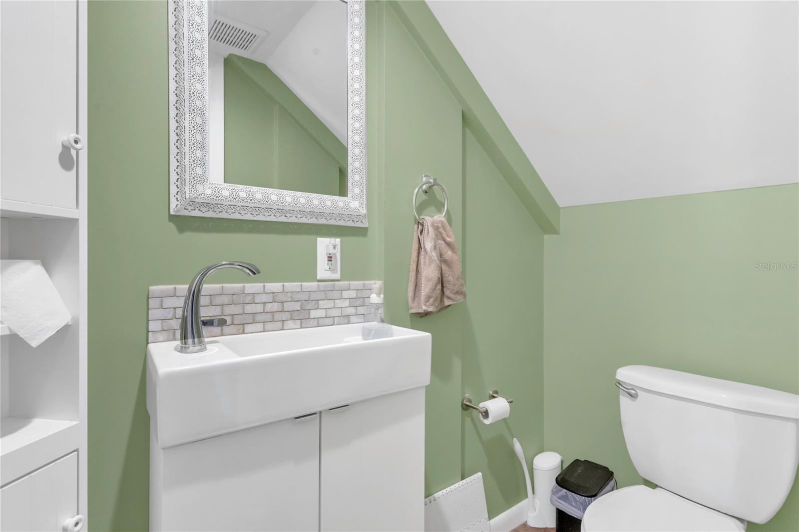 Image 13 of 45 For 16528 Oley Ridge Court