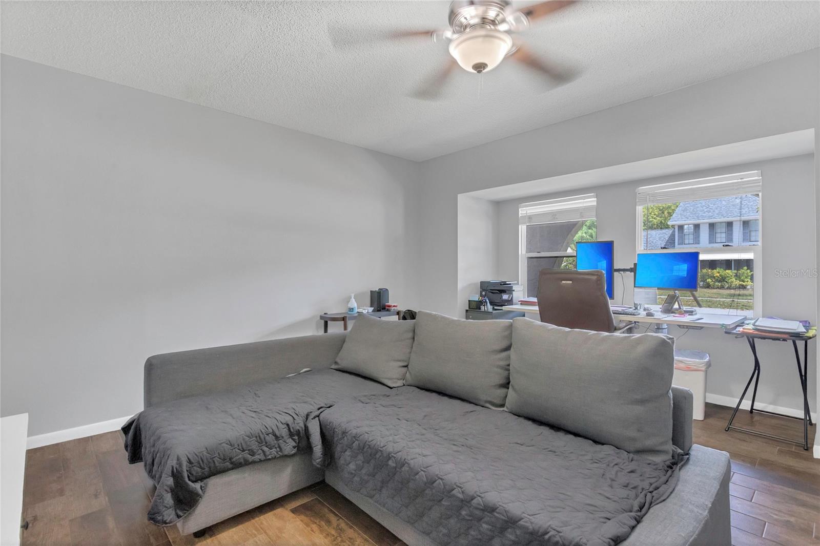 Image 24 of 45 For 16528 Oley Ridge Court