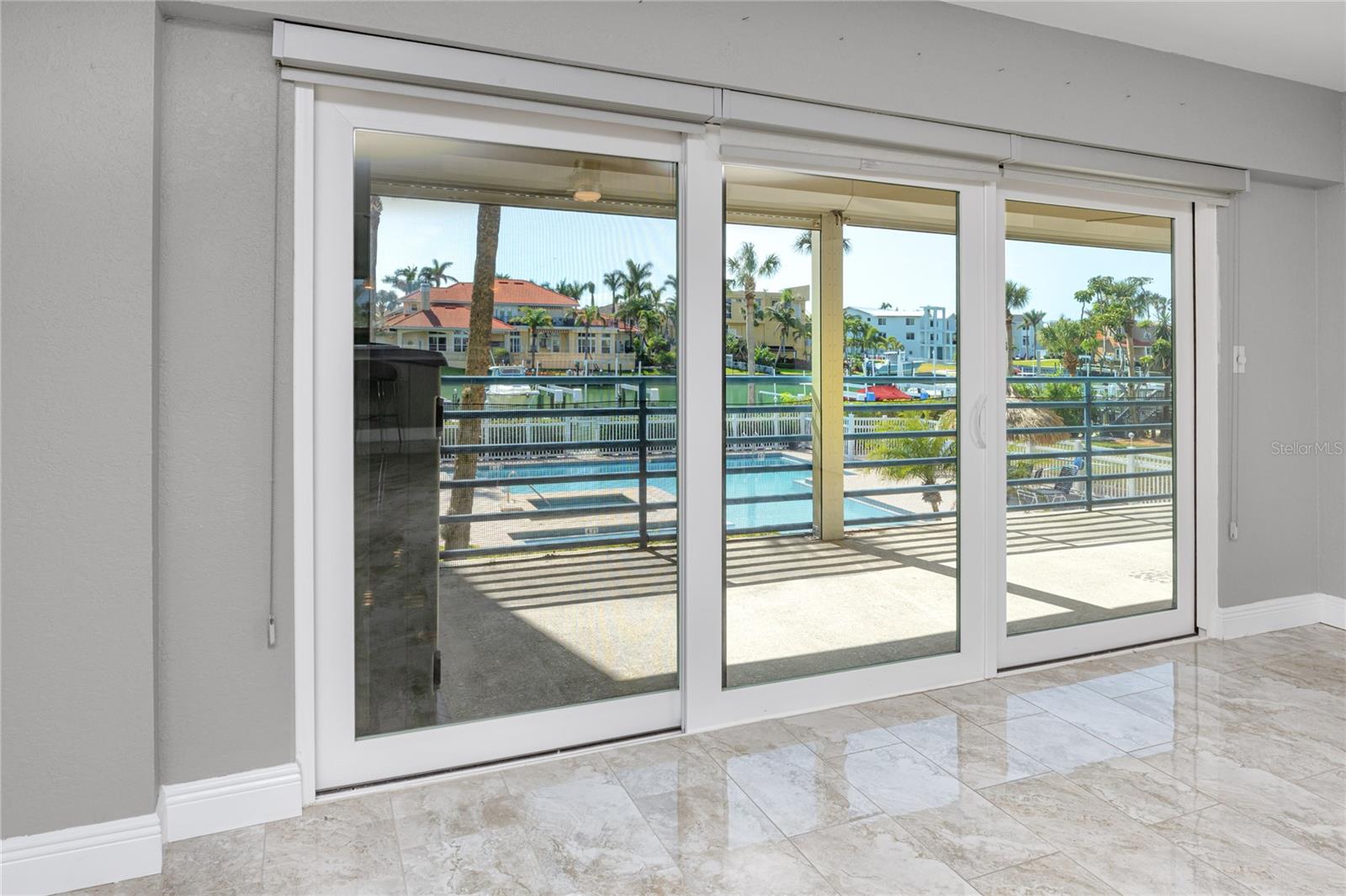 Image 15 of 35 For 363 Pinellas Bayway S 33