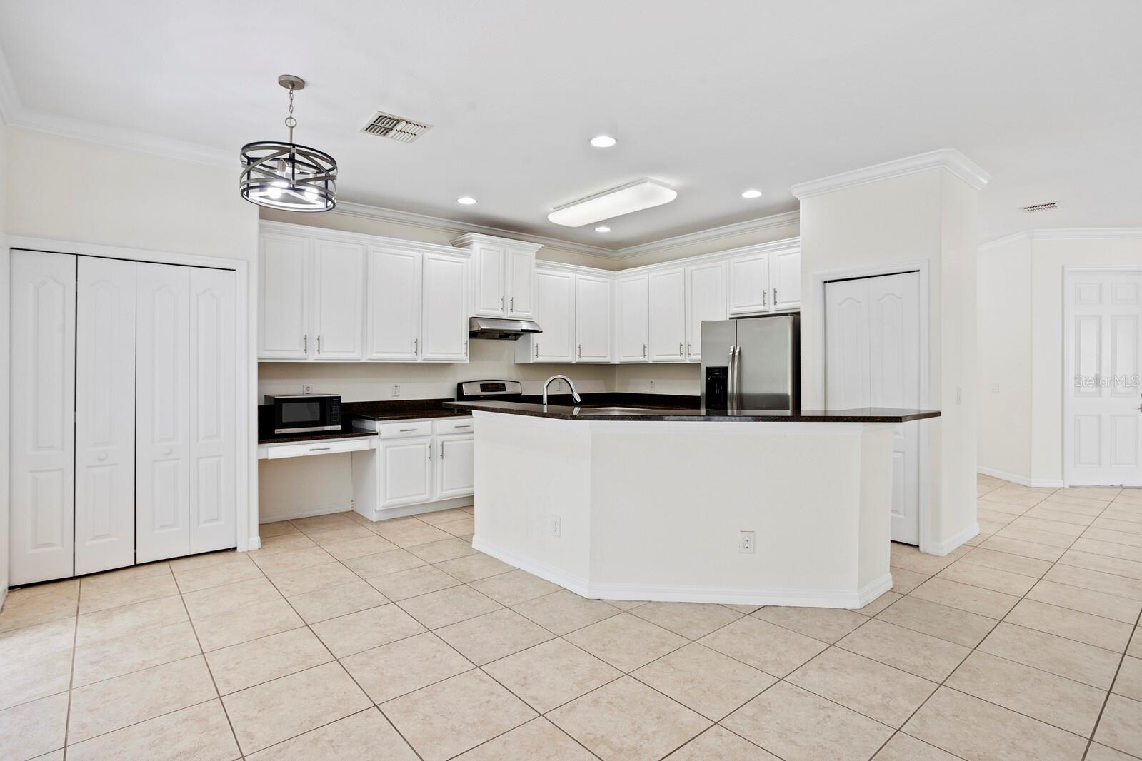 Image 14 of 53 For 20123 Bay Cedar Avenue