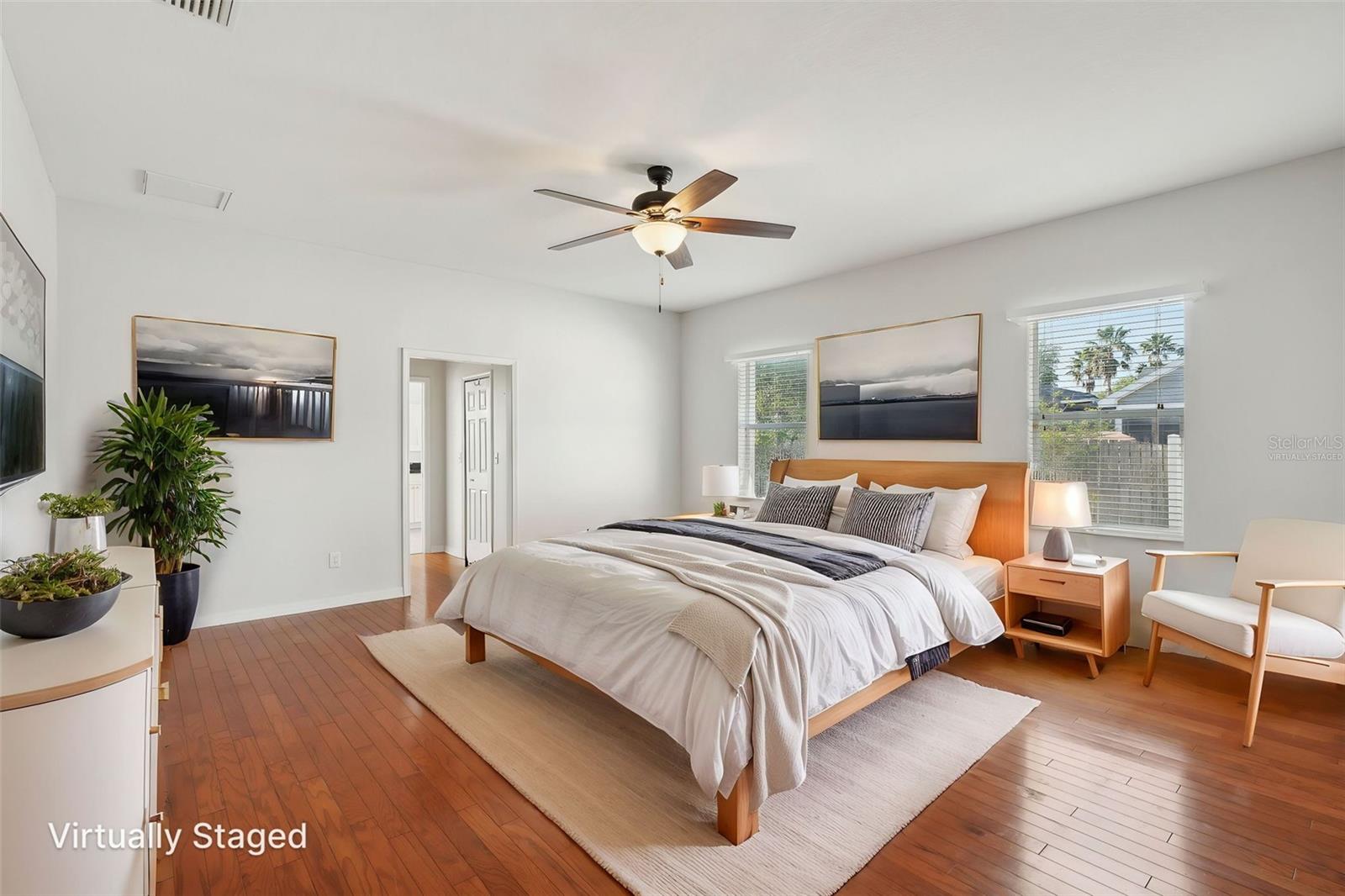 Image 10 of 31 For 6518 Paw Place