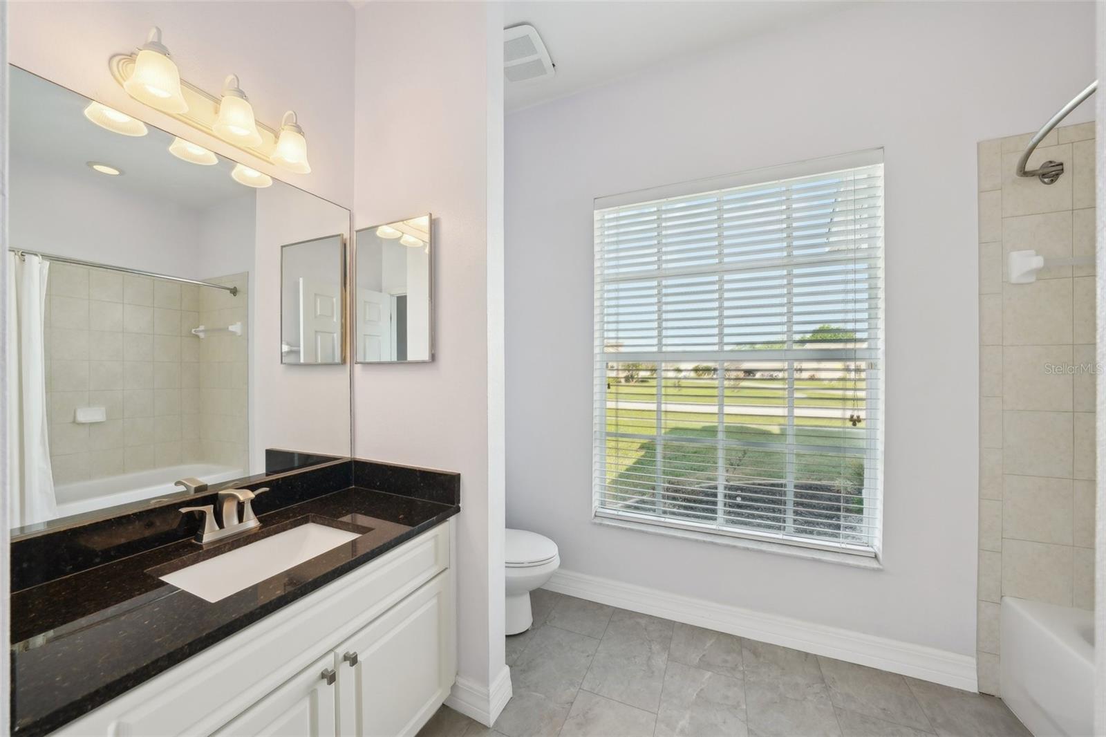 Image 15 of 31 For 6518 Paw Place