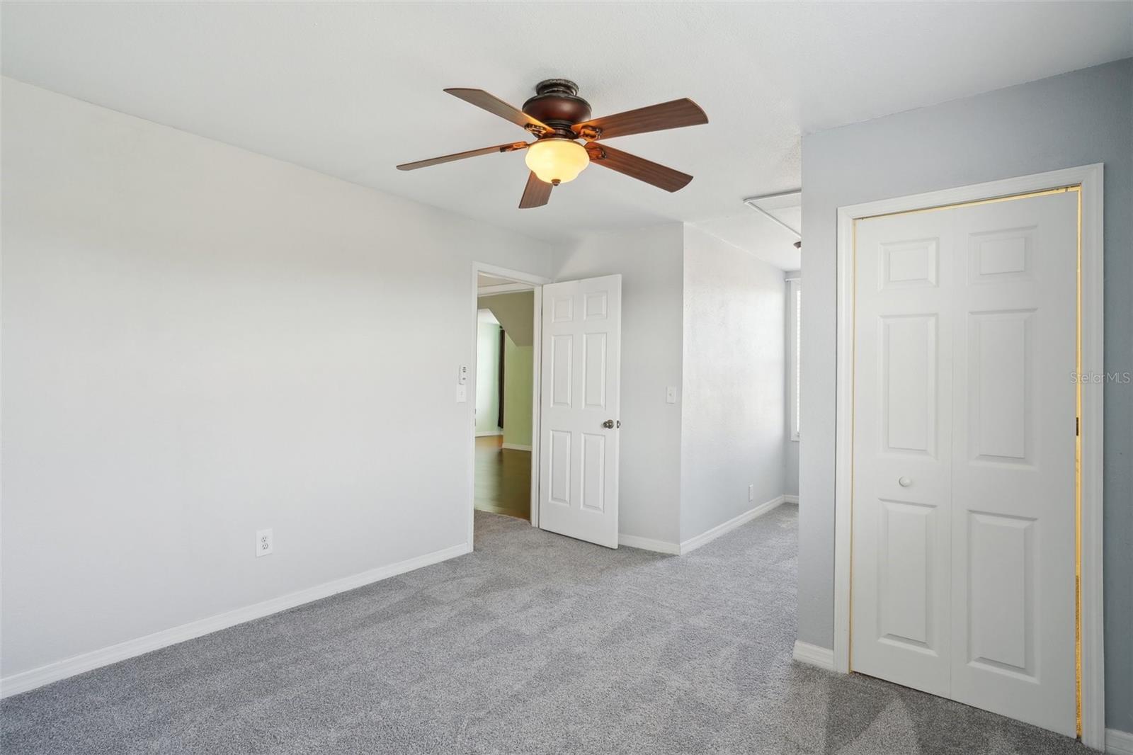 Image 20 of 31 For 6518 Paw Place