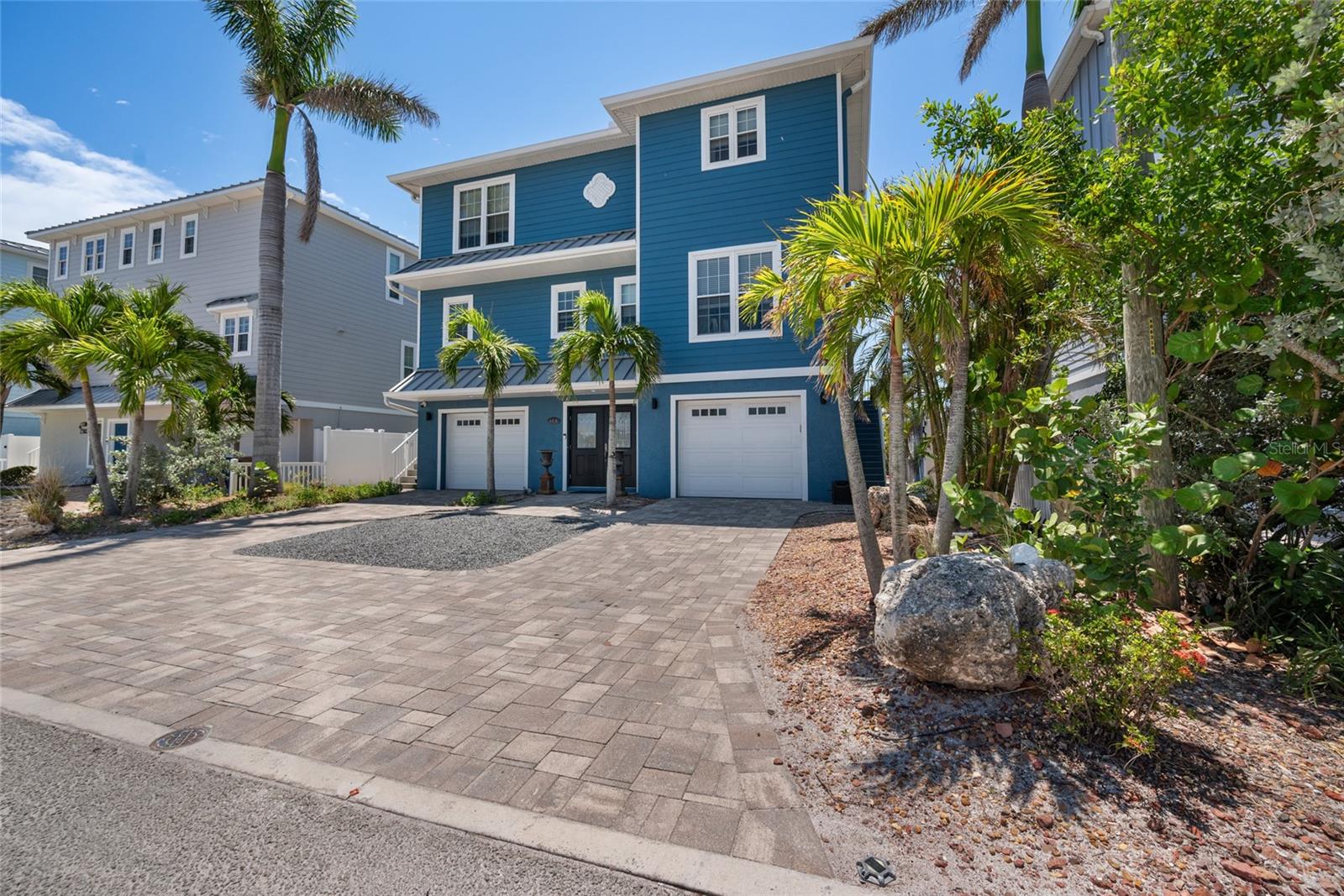 Image 6 of 100 For 460 137th Avenue Circle