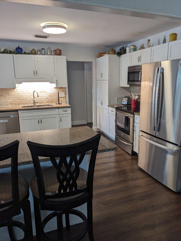 Image 16 of 44 For 8004 25th Avenue W