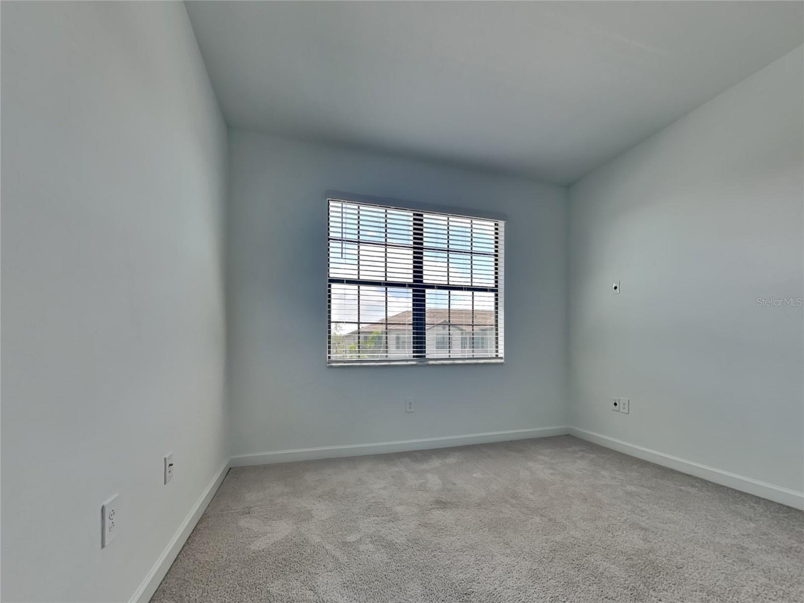 Image 15 of 19 For 14124 Pine Lodge Lane