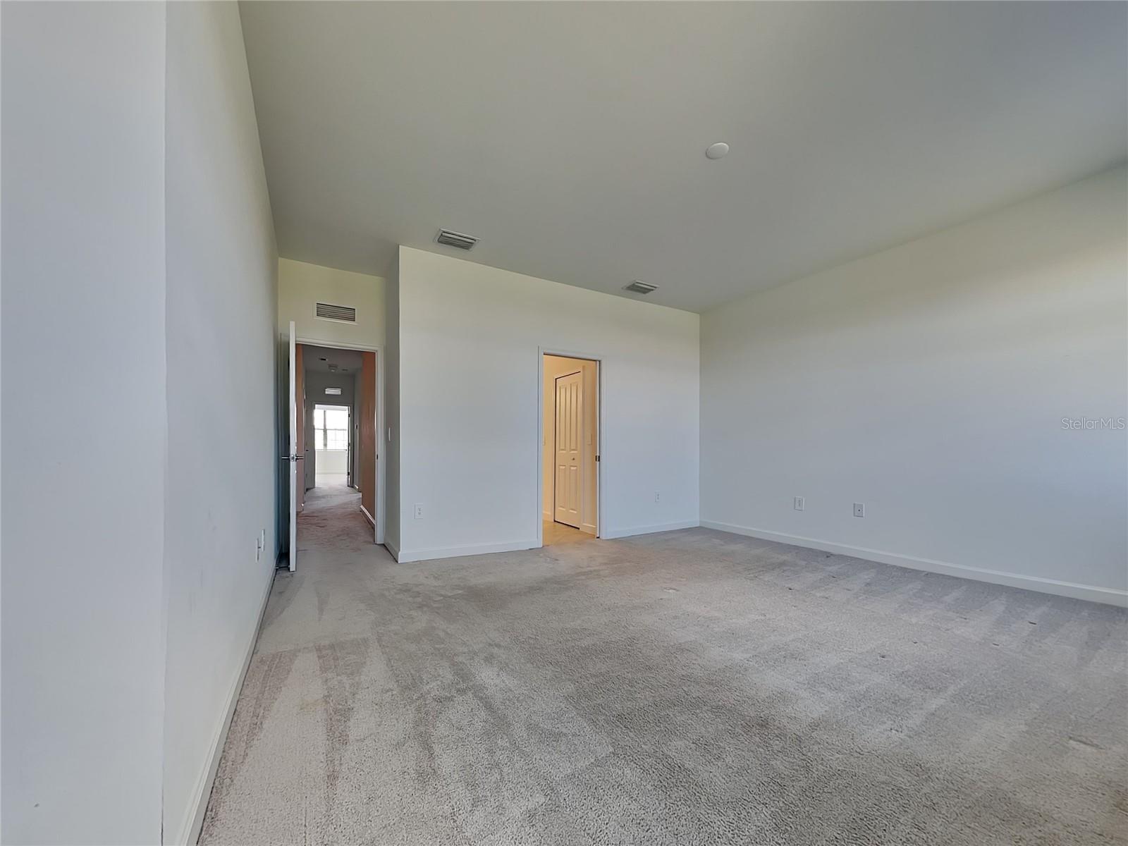 Image 8 of 19 For 14124 Pine Lodge Lane