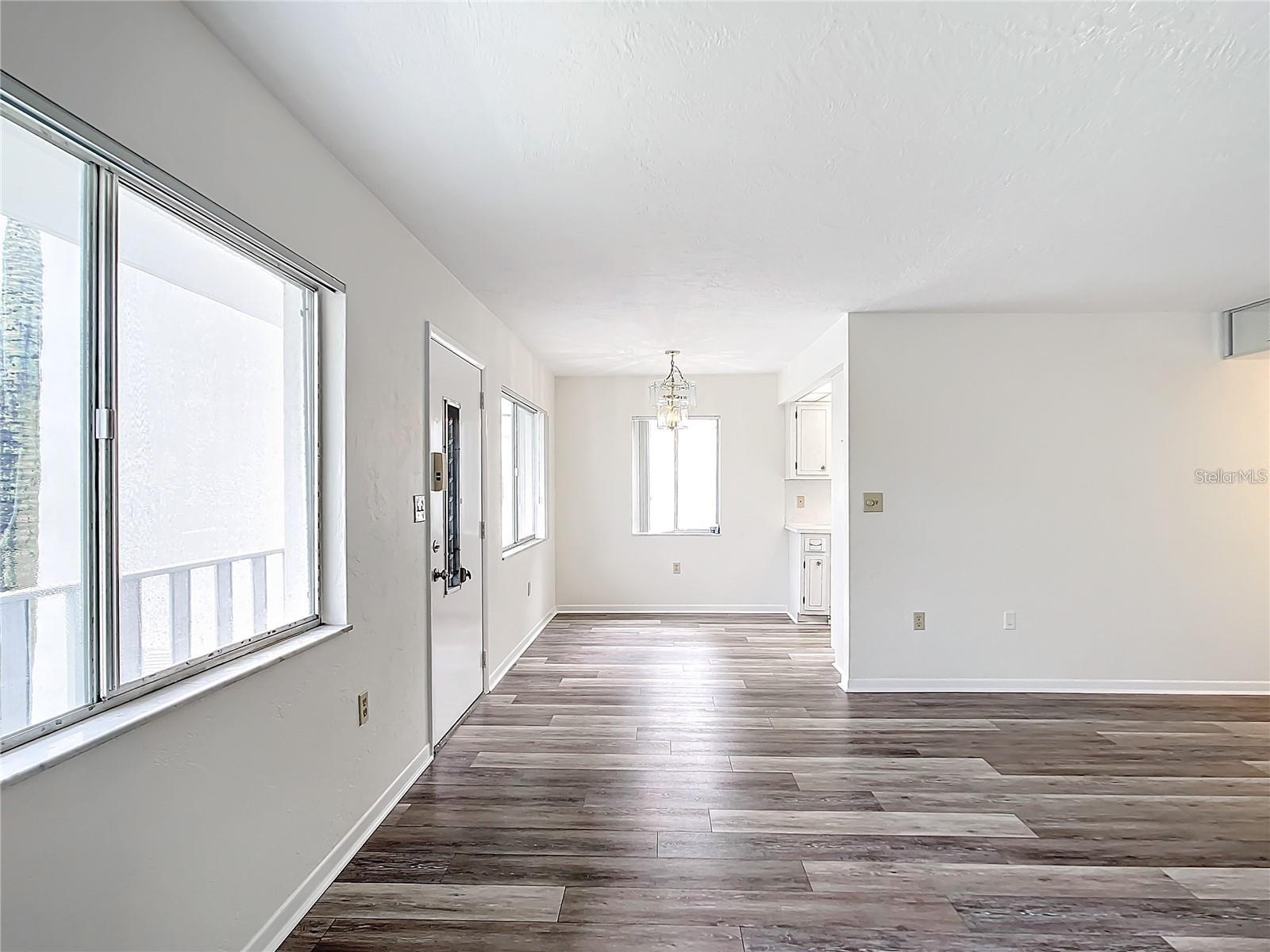 Image 11 of 36 For 8402 111th Street 206
