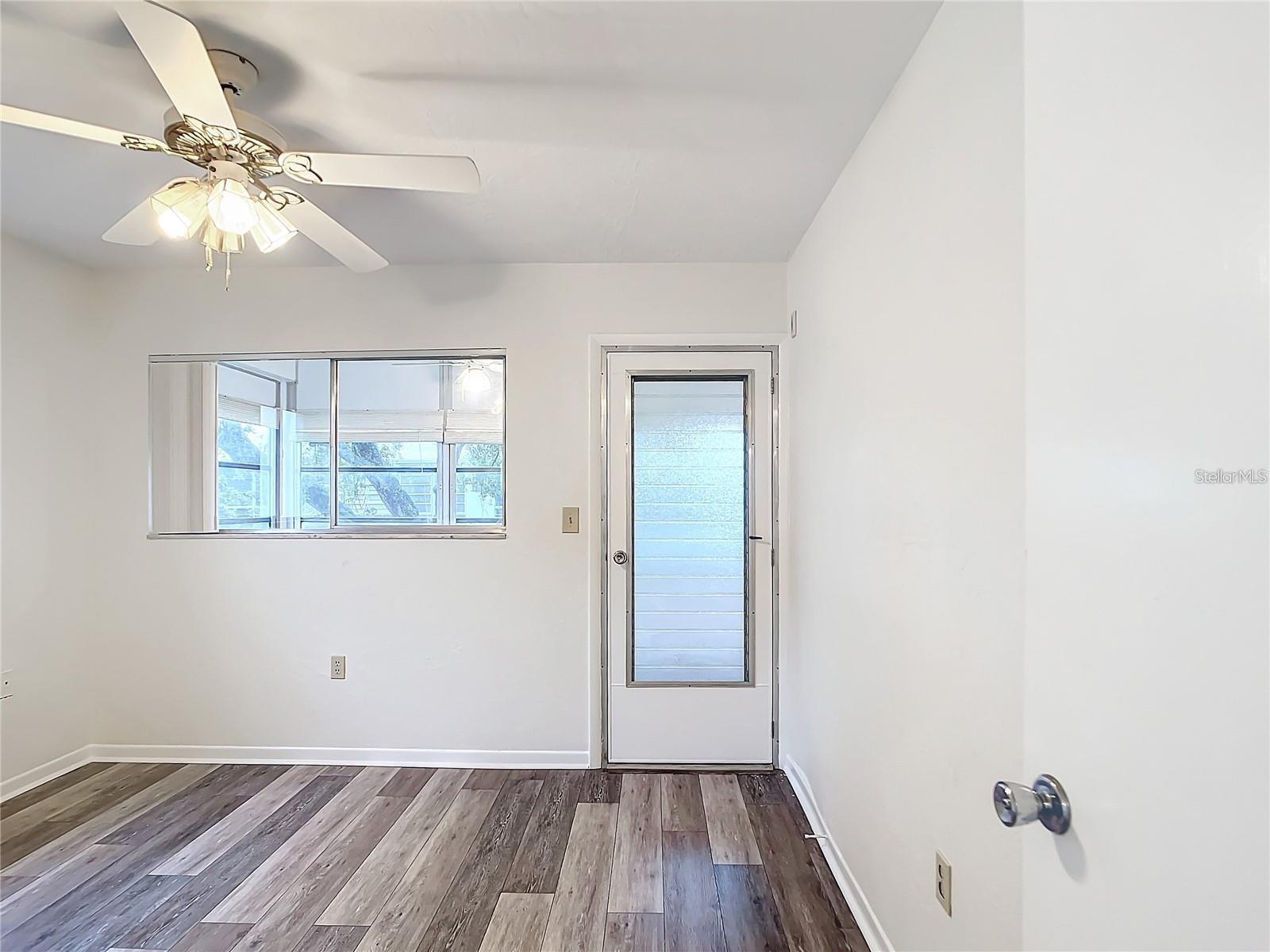 Image 22 of 36 For 8402 111th Street 206