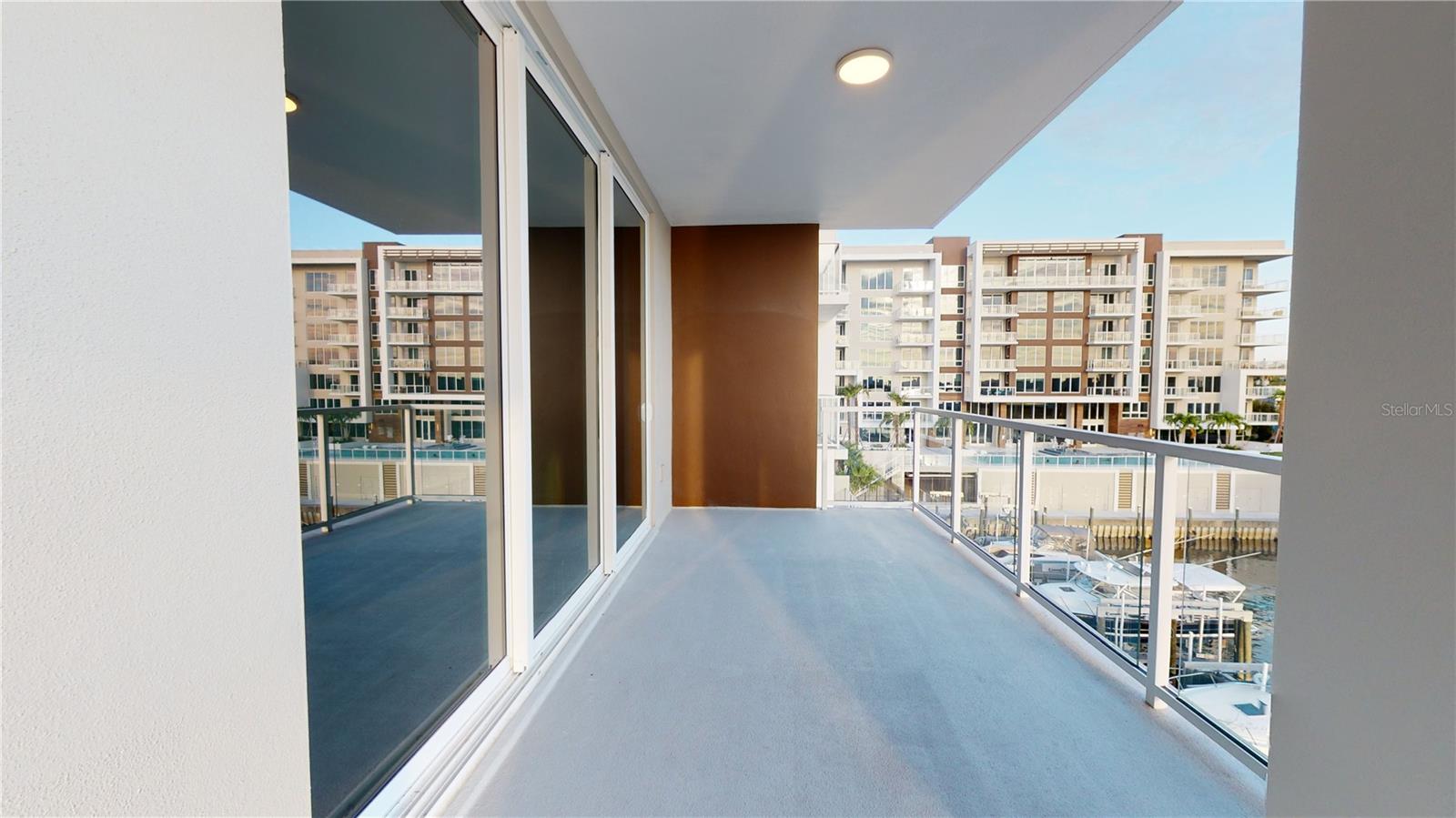 Image 13 of 29 For 920 Osceola Avenue 405