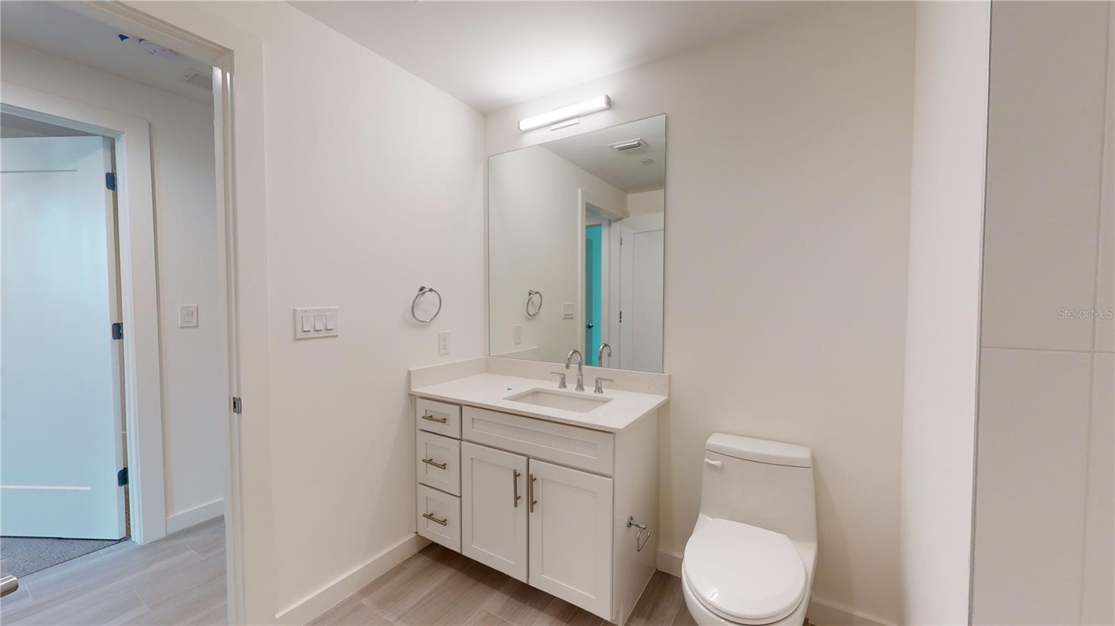 Image 17 of 29 For 920 Osceola Avenue 405