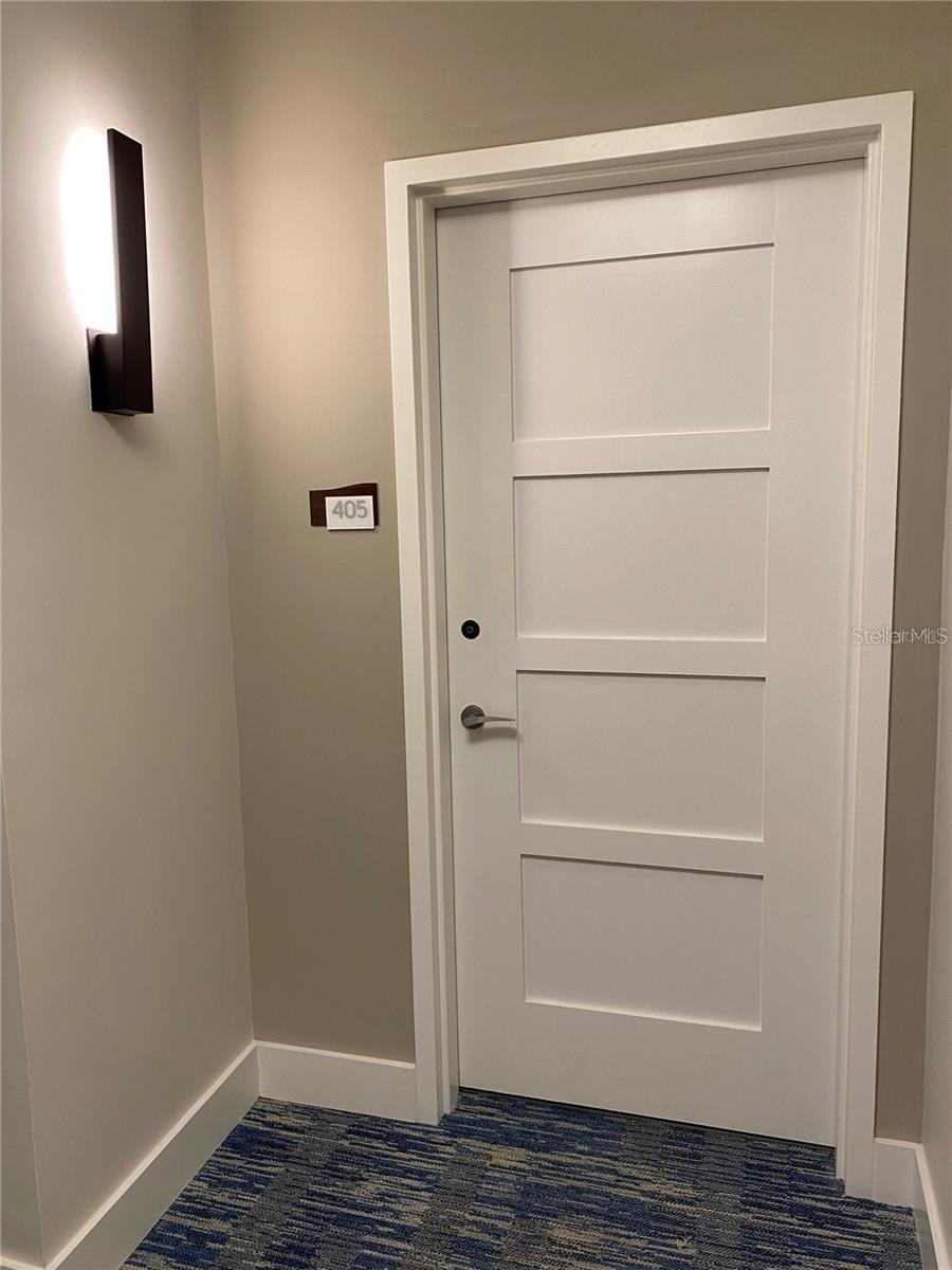 Image 3 of 29 For 920 Osceola Avenue 405