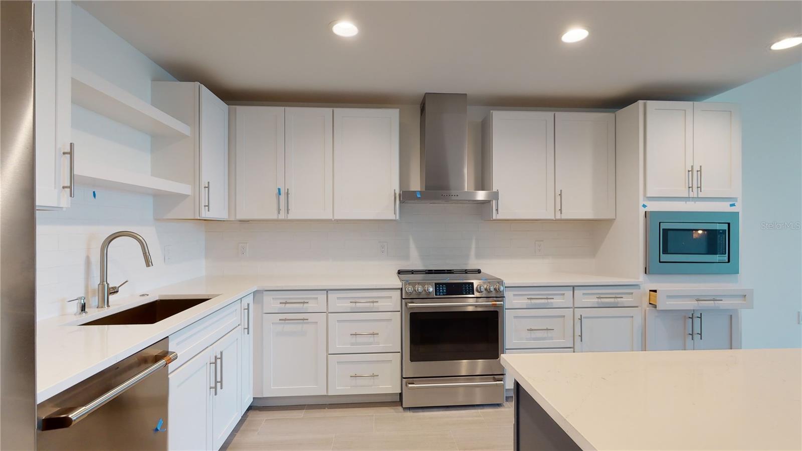 Image 5 of 29 For 920 Osceola Avenue 405