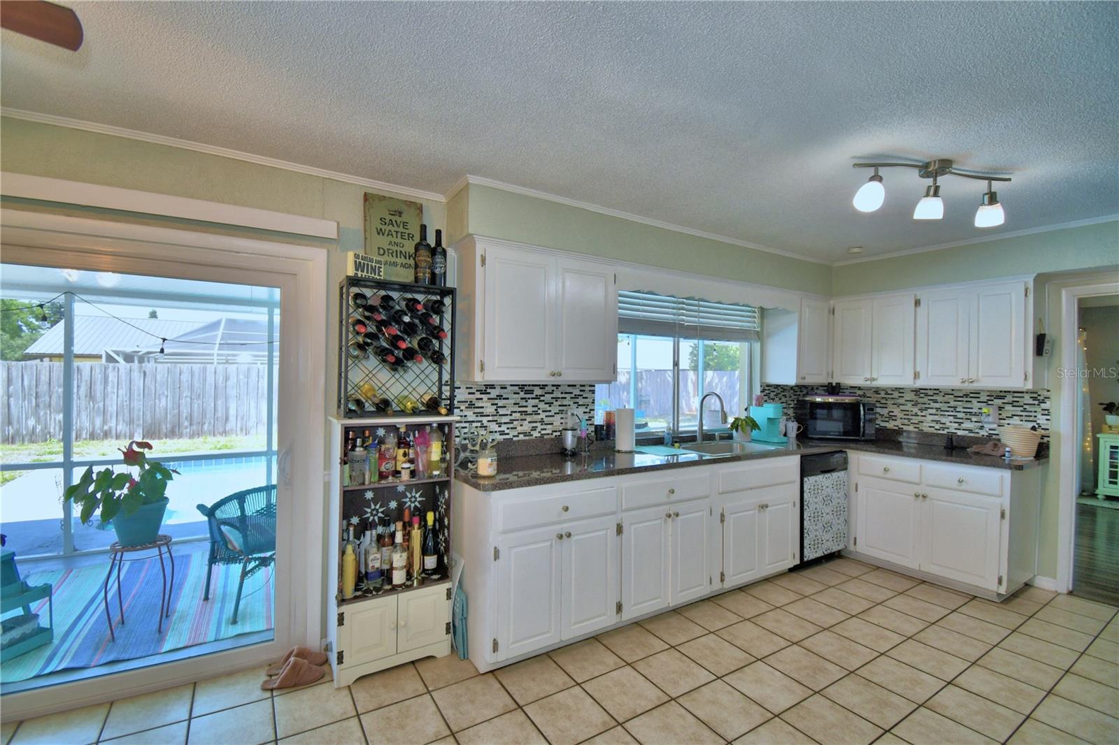 Image 17 of 59 For 53 Paine Drive