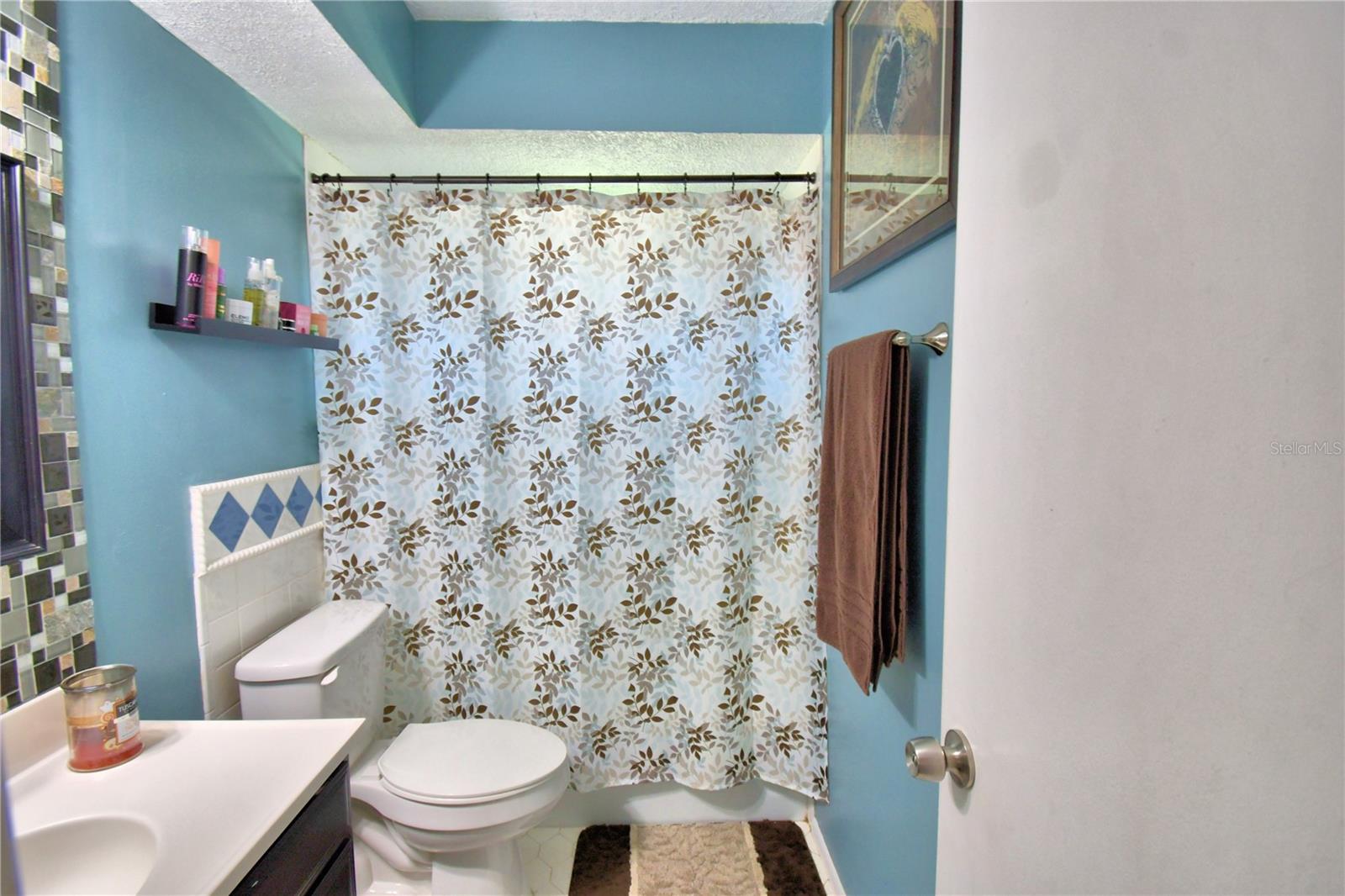 Image 30 of 59 For 53 Paine Drive
