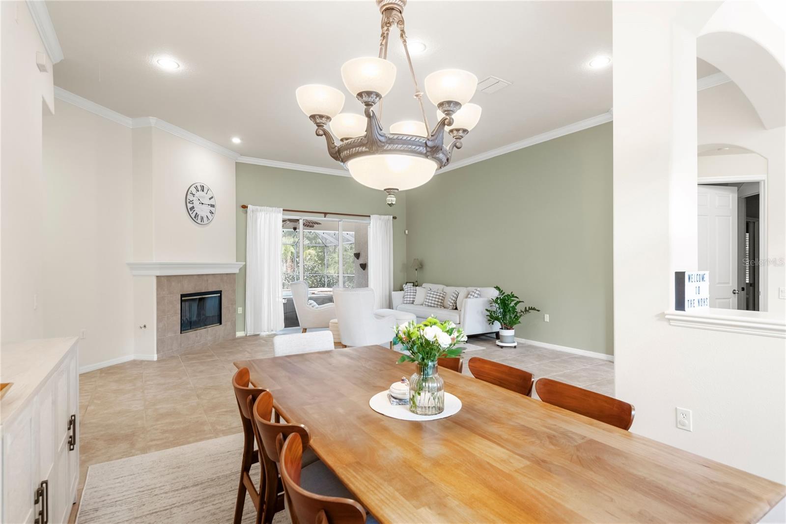 Image 11 of 39 For 17206 Emerald Chase Drive