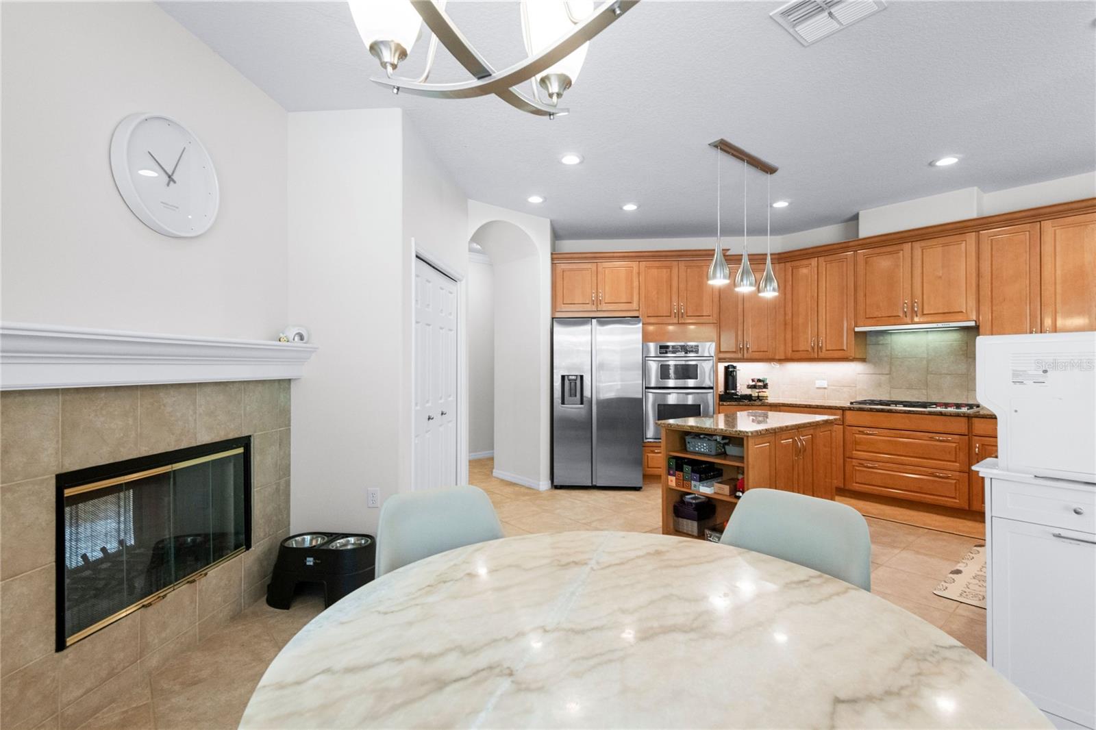 Image 22 of 39 For 17206 Emerald Chase Drive