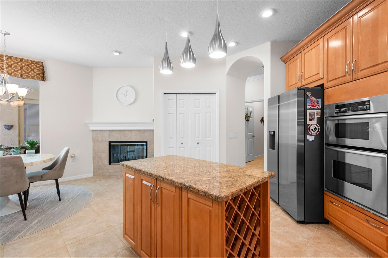 Image 24 of 39 For 17206 Emerald Chase Drive