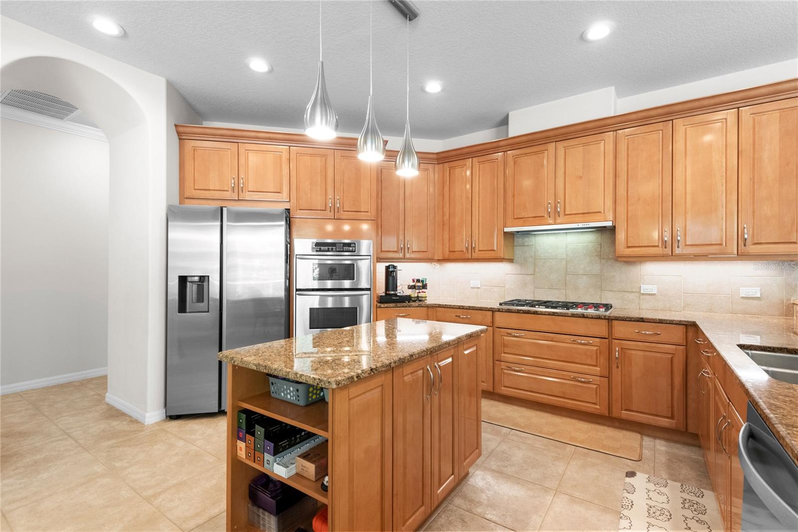 Image 25 of 39 For 17206 Emerald Chase Drive