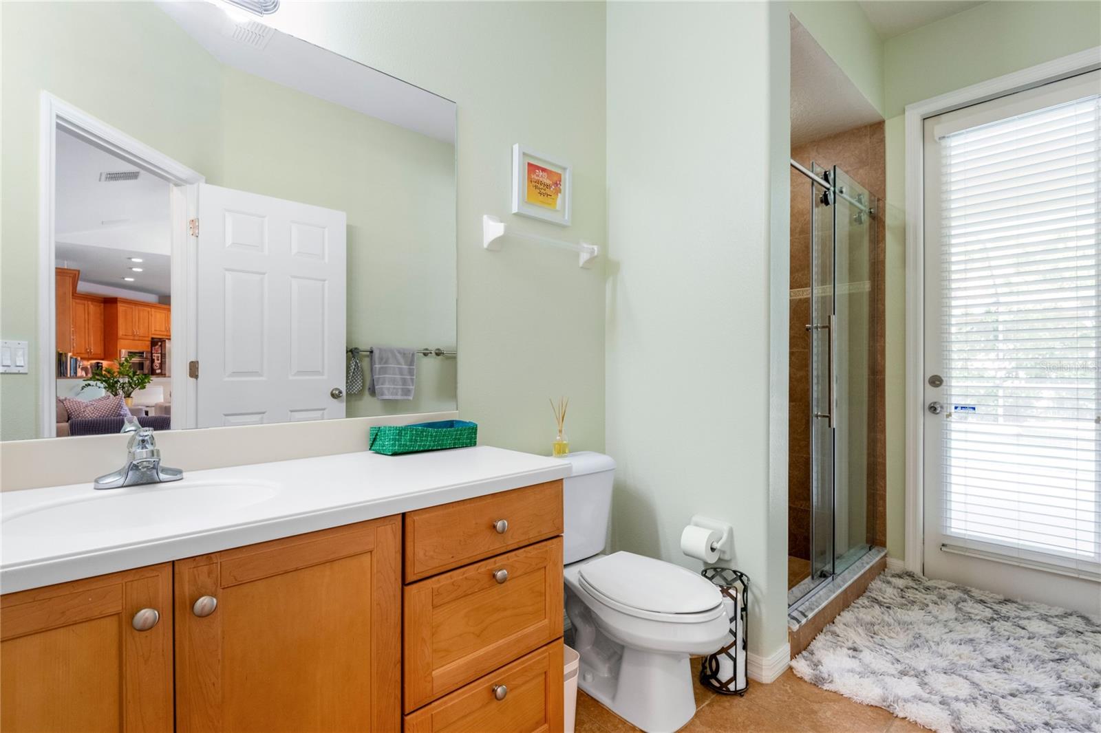 Image 28 of 39 For 17206 Emerald Chase Drive