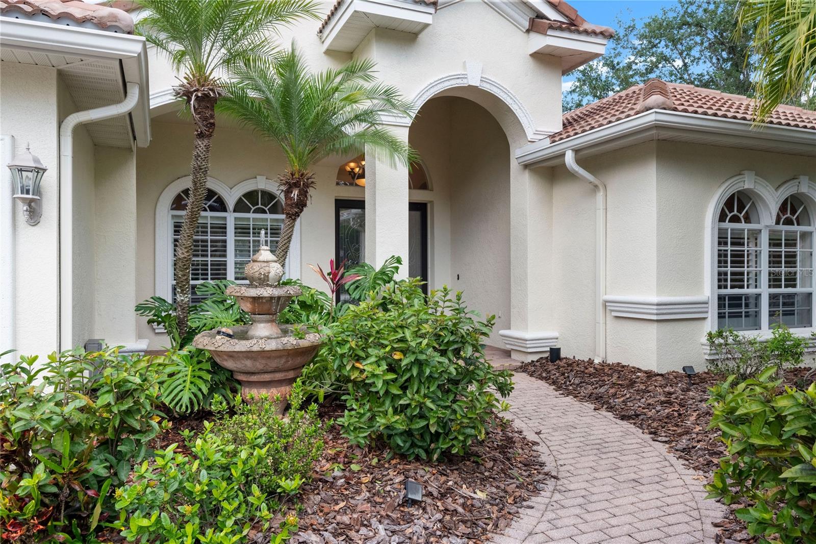 Image 3 of 39 For 17206 Emerald Chase Drive