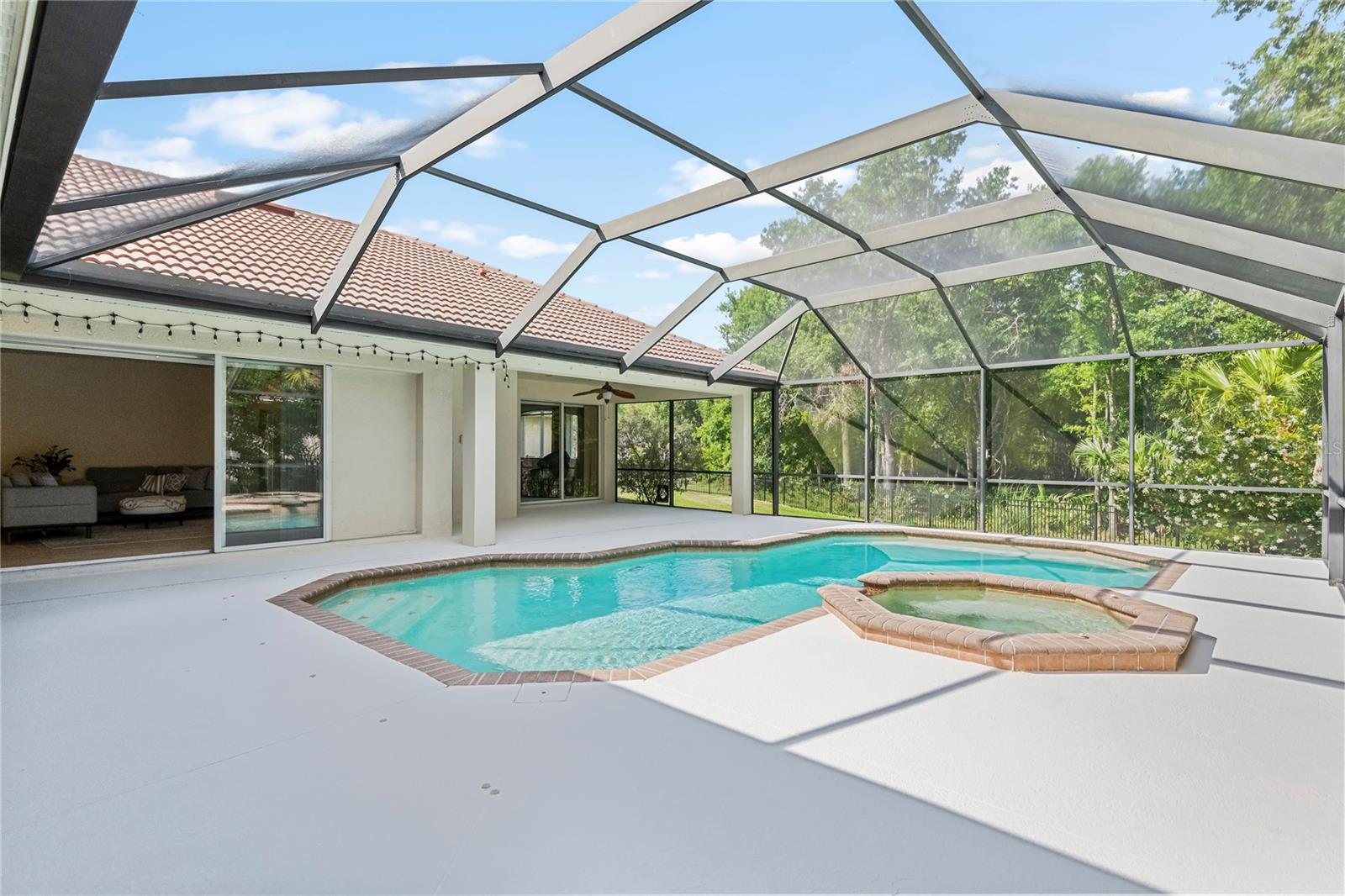 Image 37 of 39 For 17206 Emerald Chase Drive