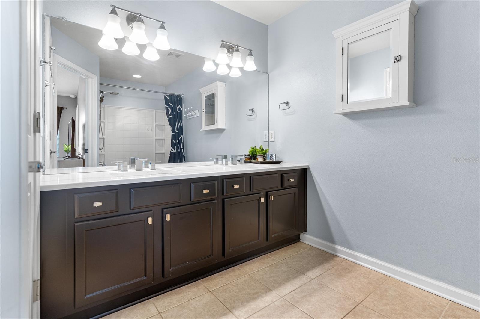 Image 18 of 41 For 10212 Westpark Preserve Boulevard