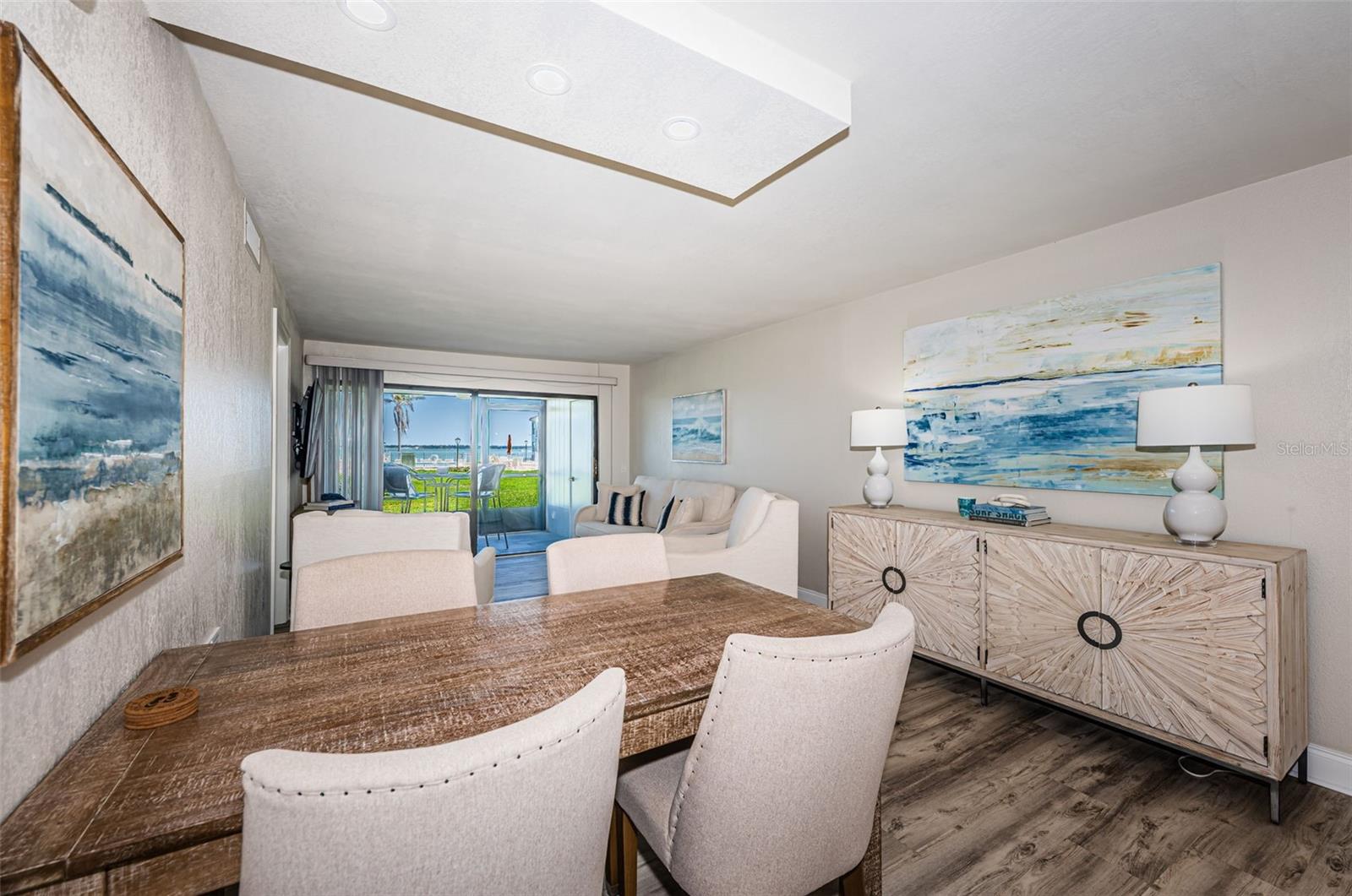Image 10 of 44 For 6265 Sun Boulevard 115