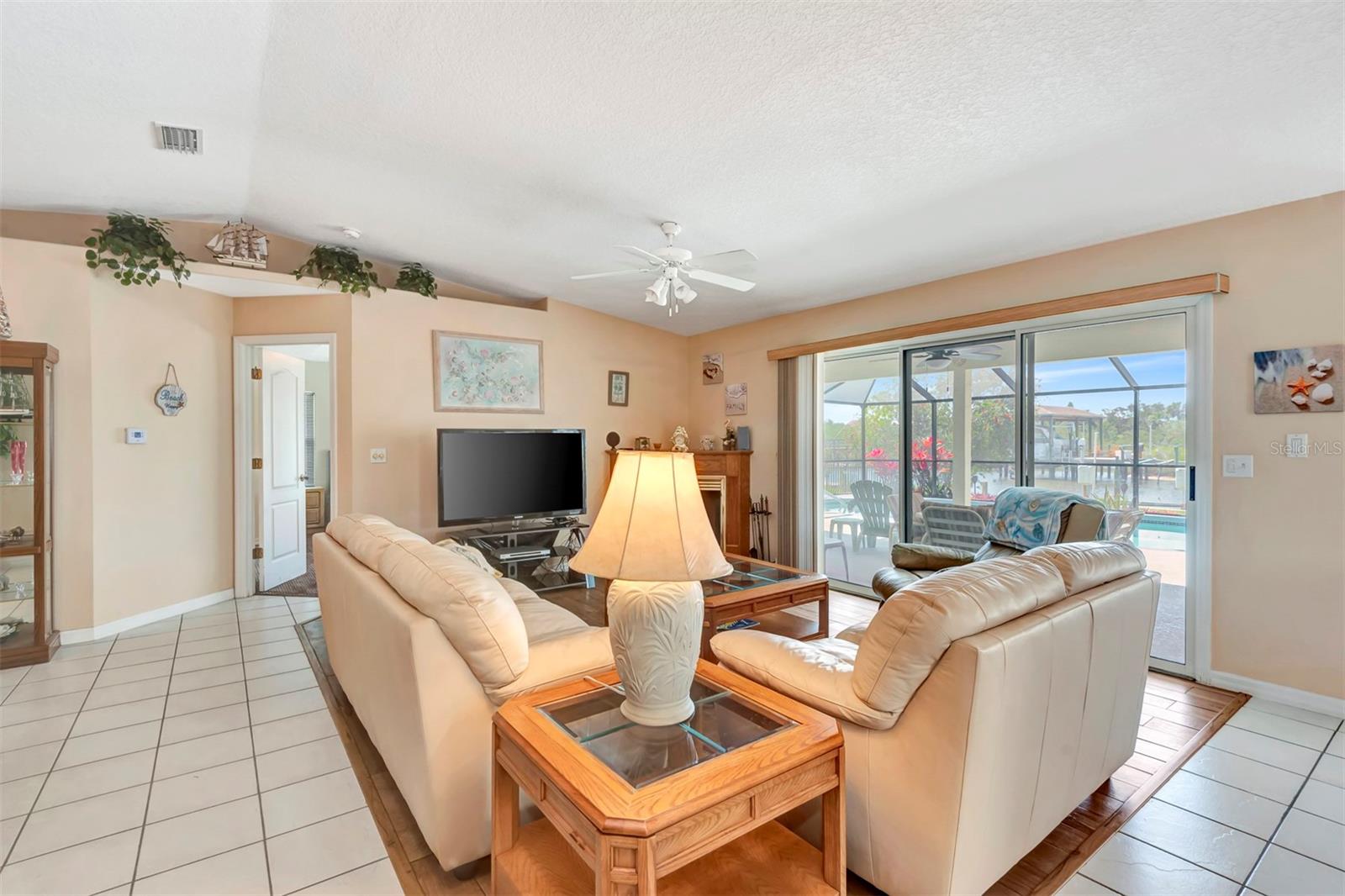 Image 7 of 41 For 2434 Flagler Avenue