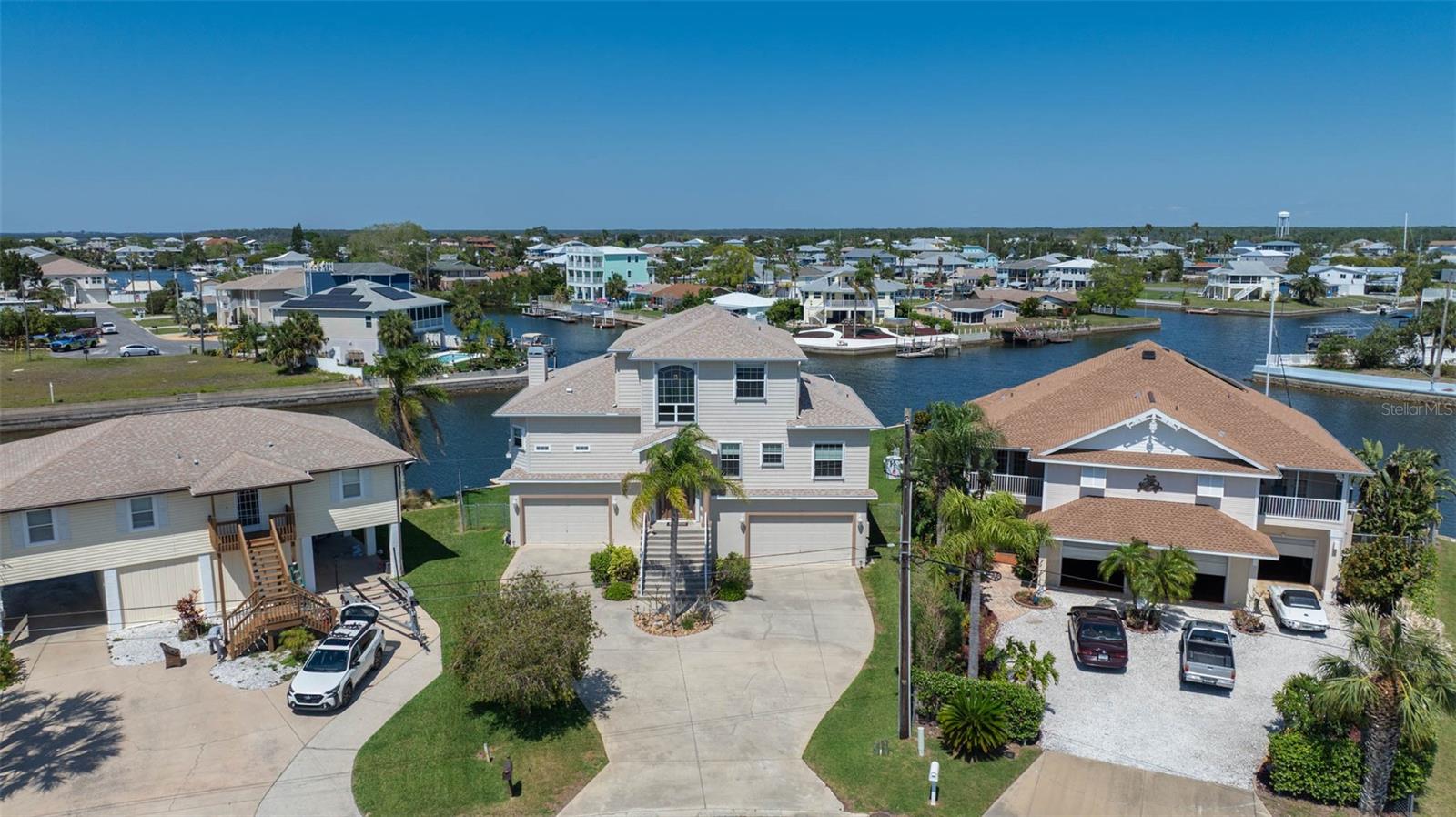 Image 3 of 58 For 4363 Biscayne Drive