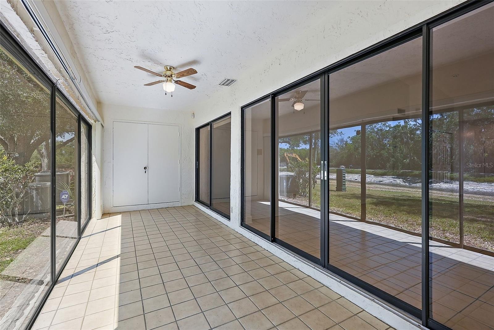 Image 12 of 32 For 14926 Feather Cove Road
