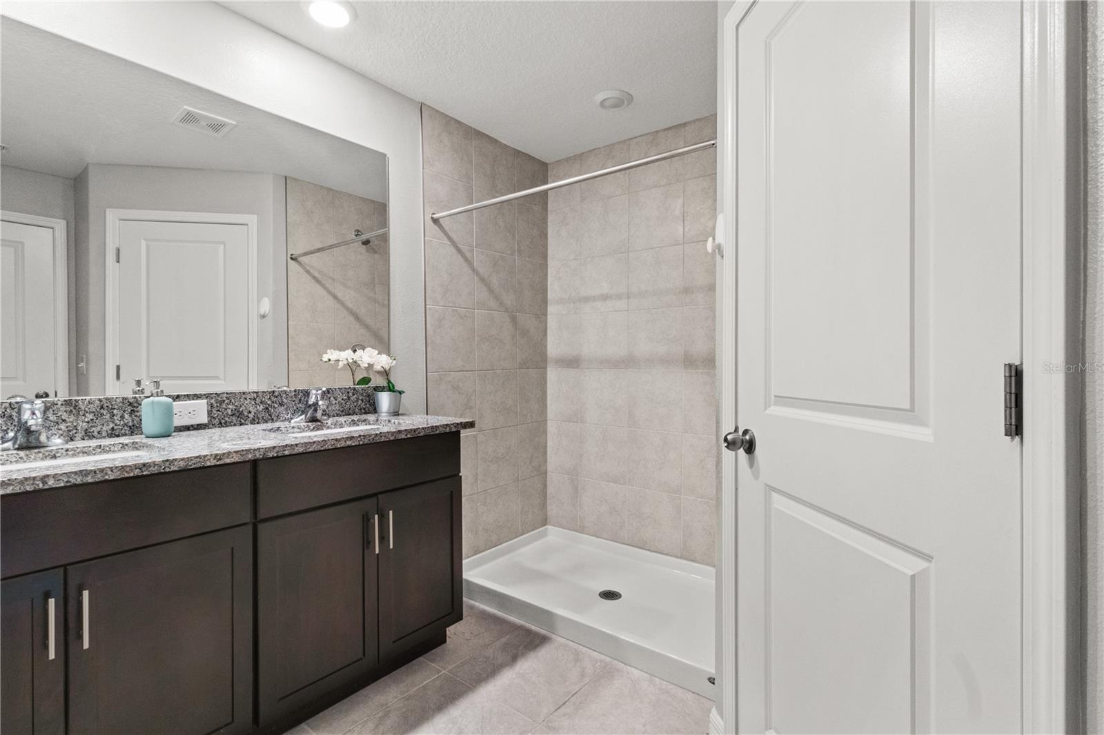 Image 20 of 33 For 4424 Tuscan Loon Drive