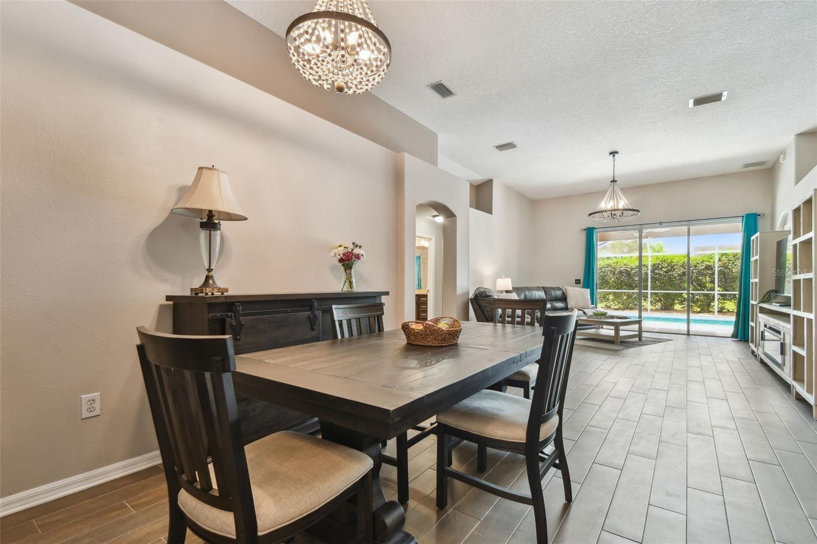 Image 14 of 91 For 6006 Chellas Court