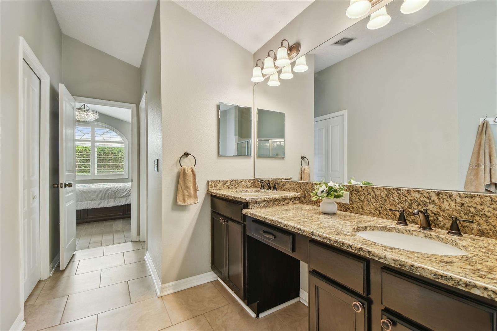Image 29 of 91 For 6006 Chellas Court