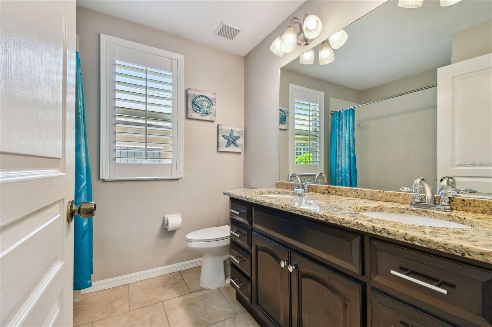 Image 39 of 91 For 6006 Chellas Court