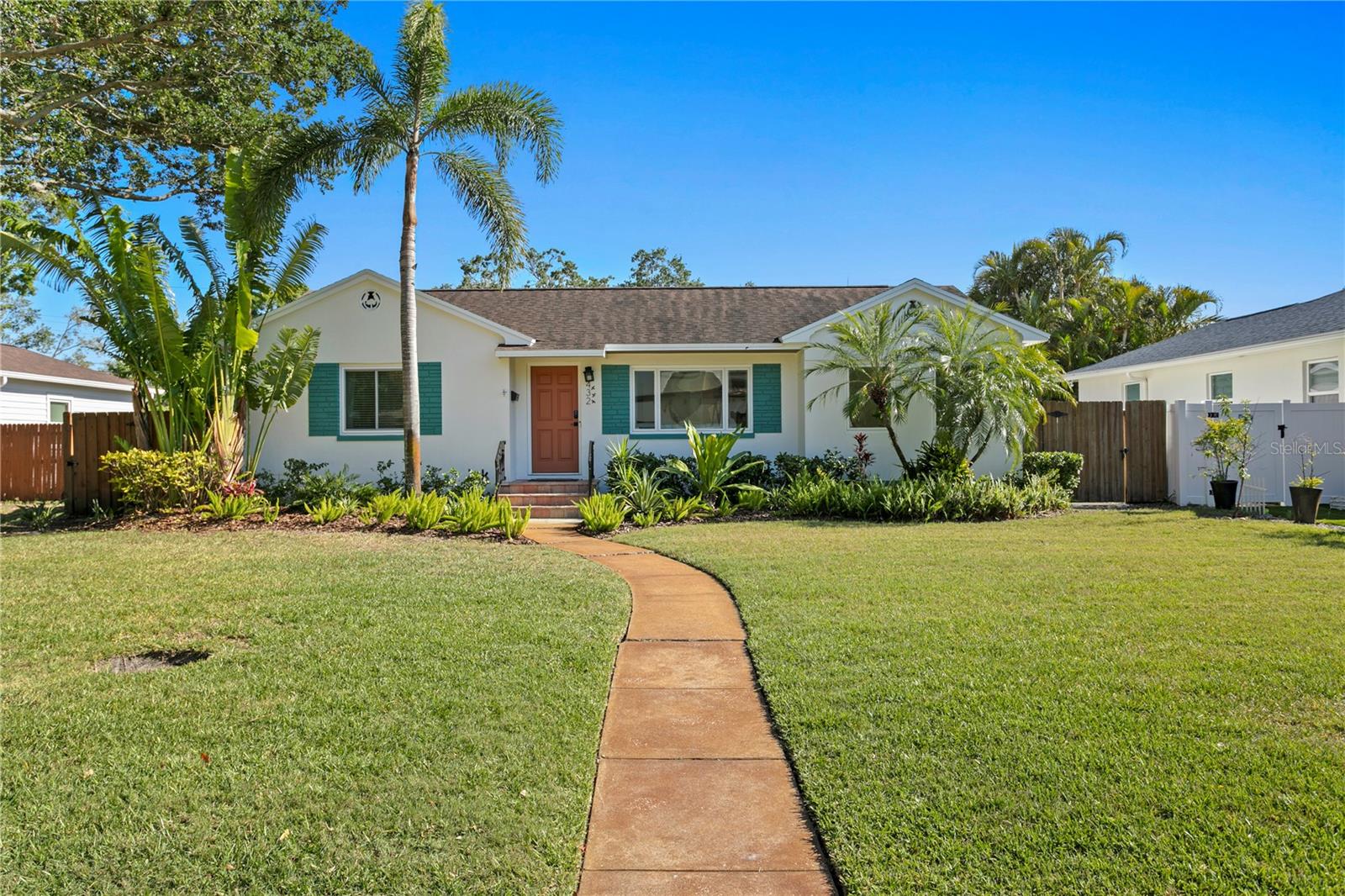 Details for 432 39th Avenue Ne, ST PETERSBURG, FL 33703