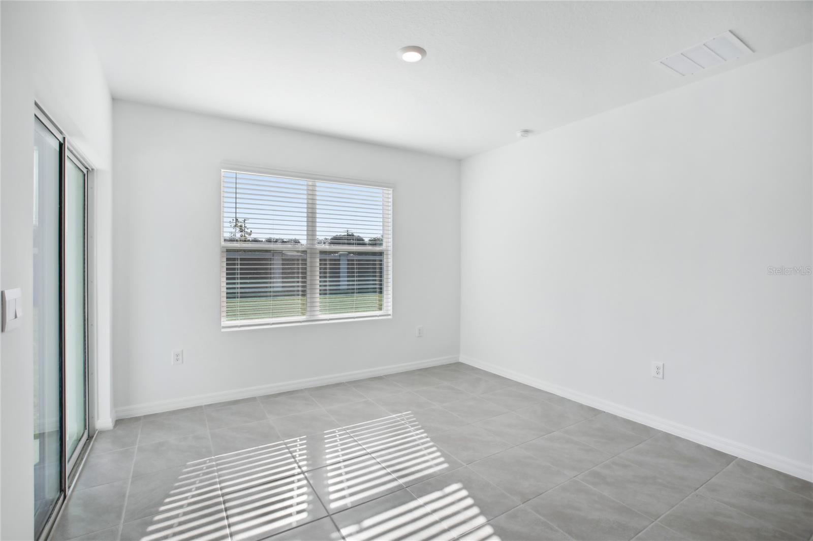 Image 11 of 47 For 10762 Quail Grove Way