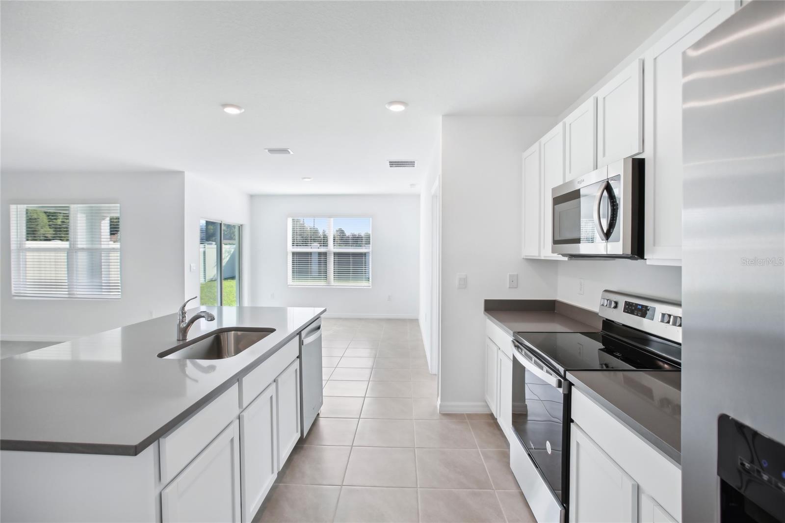 Image 16 of 47 For 10762 Quail Grove Way