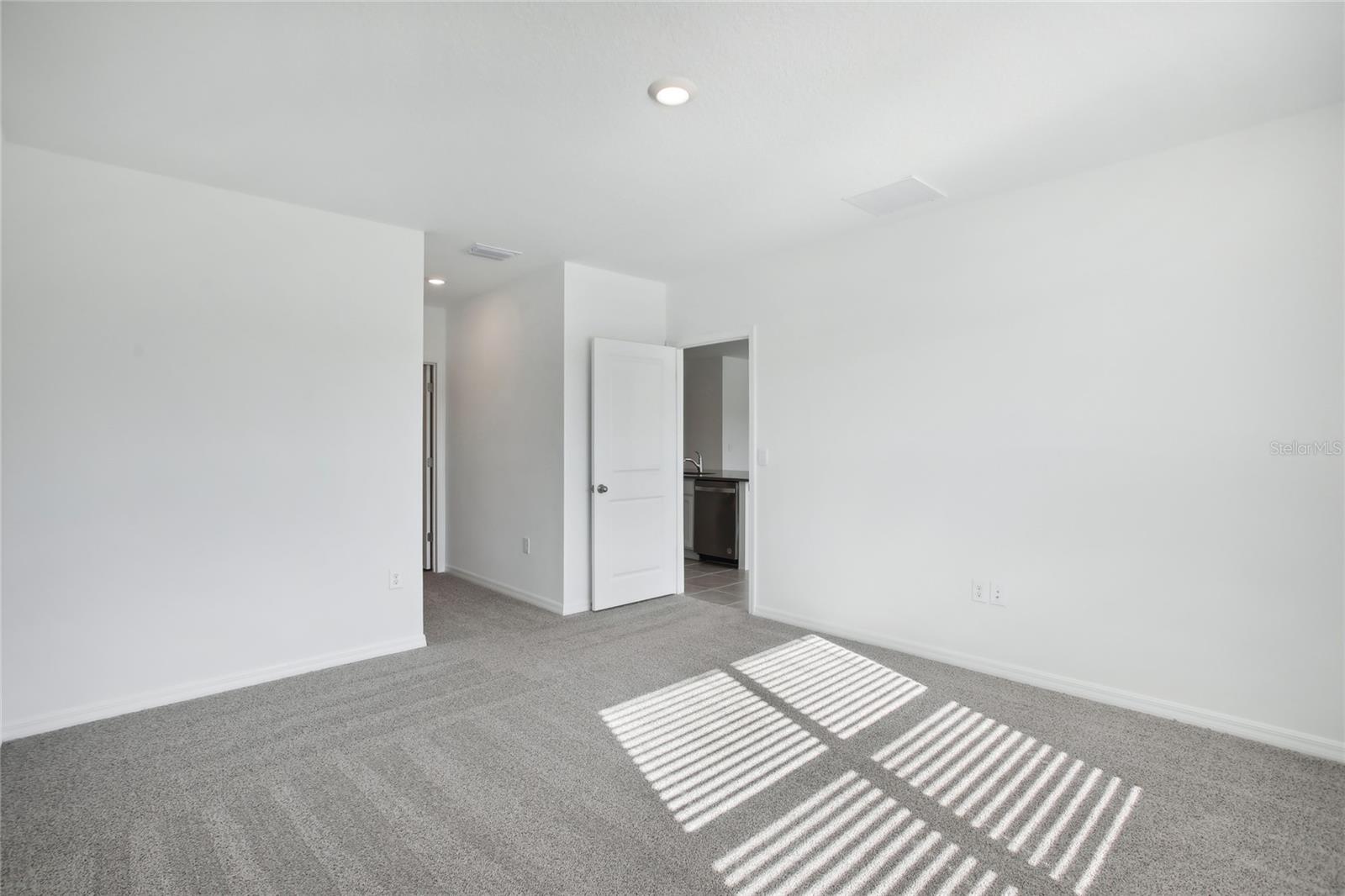 Image 29 of 47 For 10762 Quail Grove Way