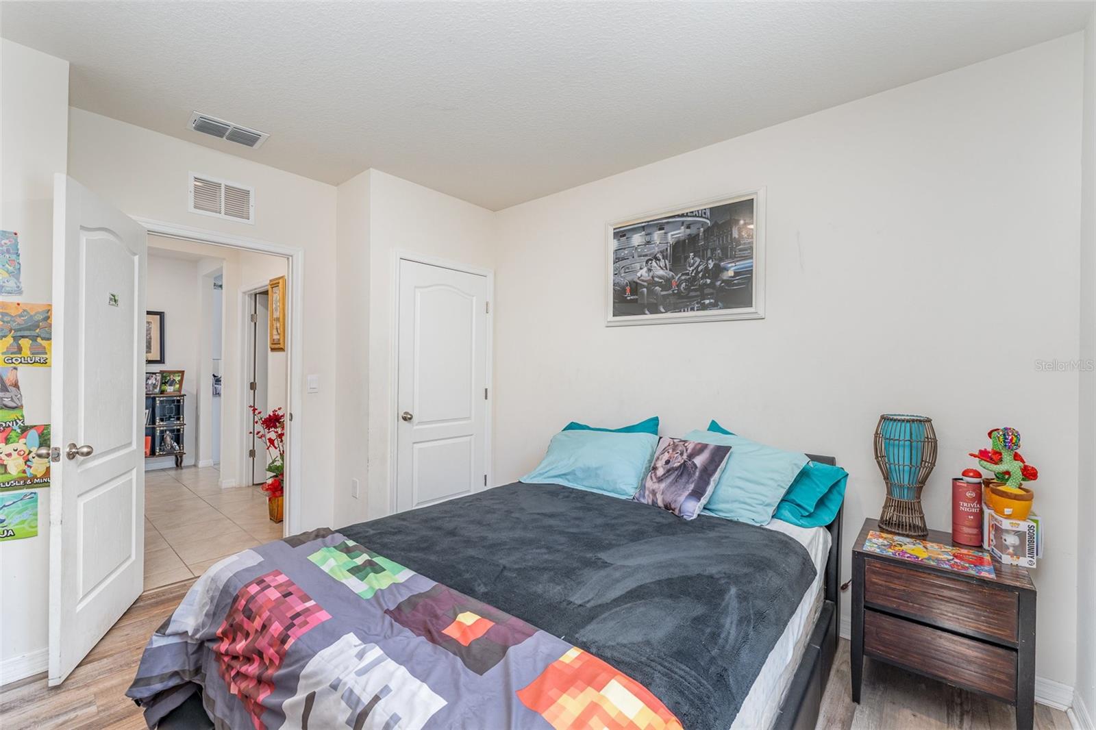 Image 18 of 26 For 947 Serchio Street