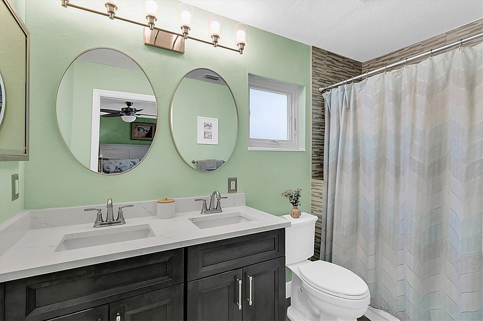Image 19 of 43 For 1428 Chesterfield Drive
