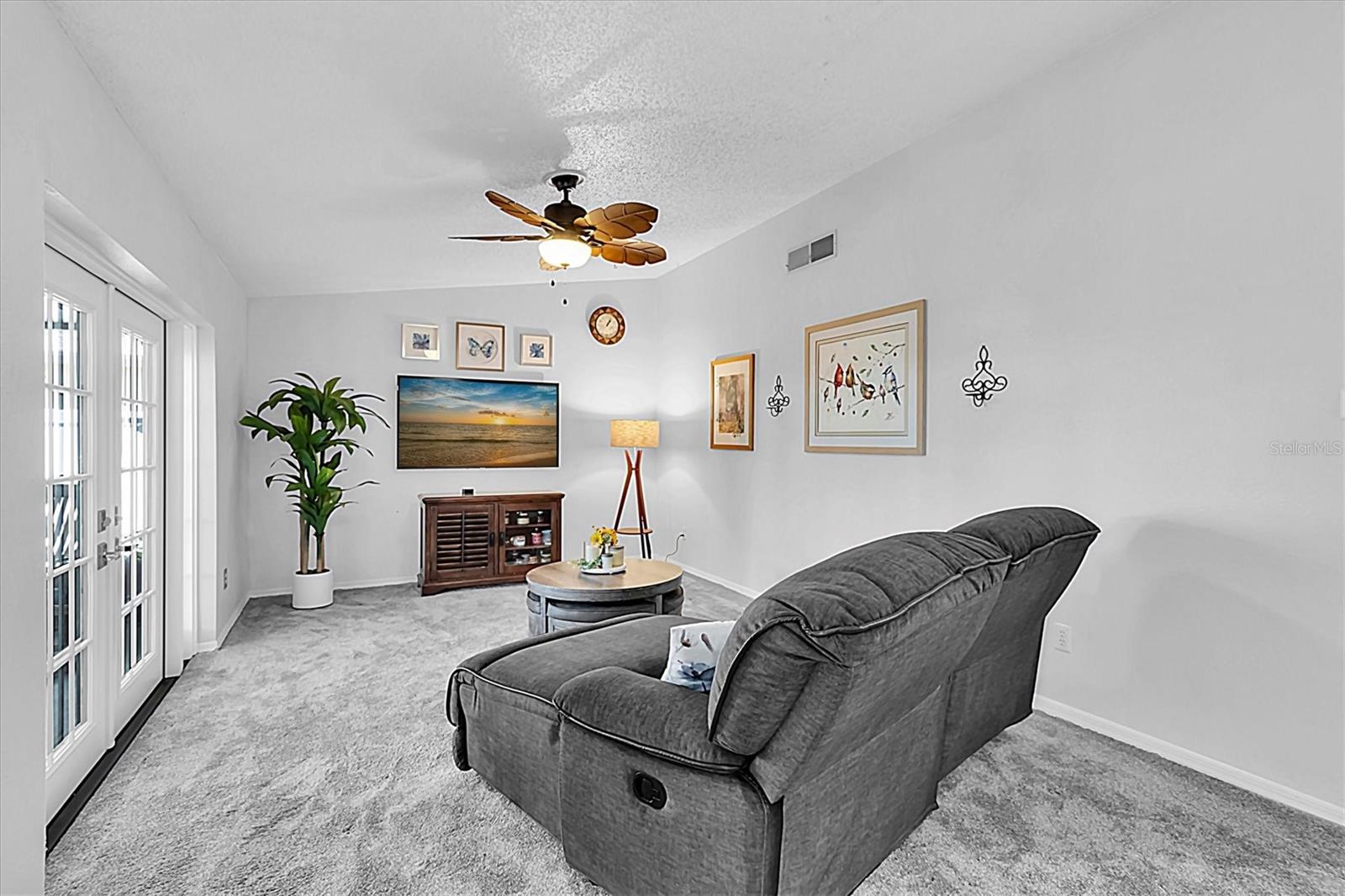 Image 7 of 43 For 1428 Chesterfield Drive